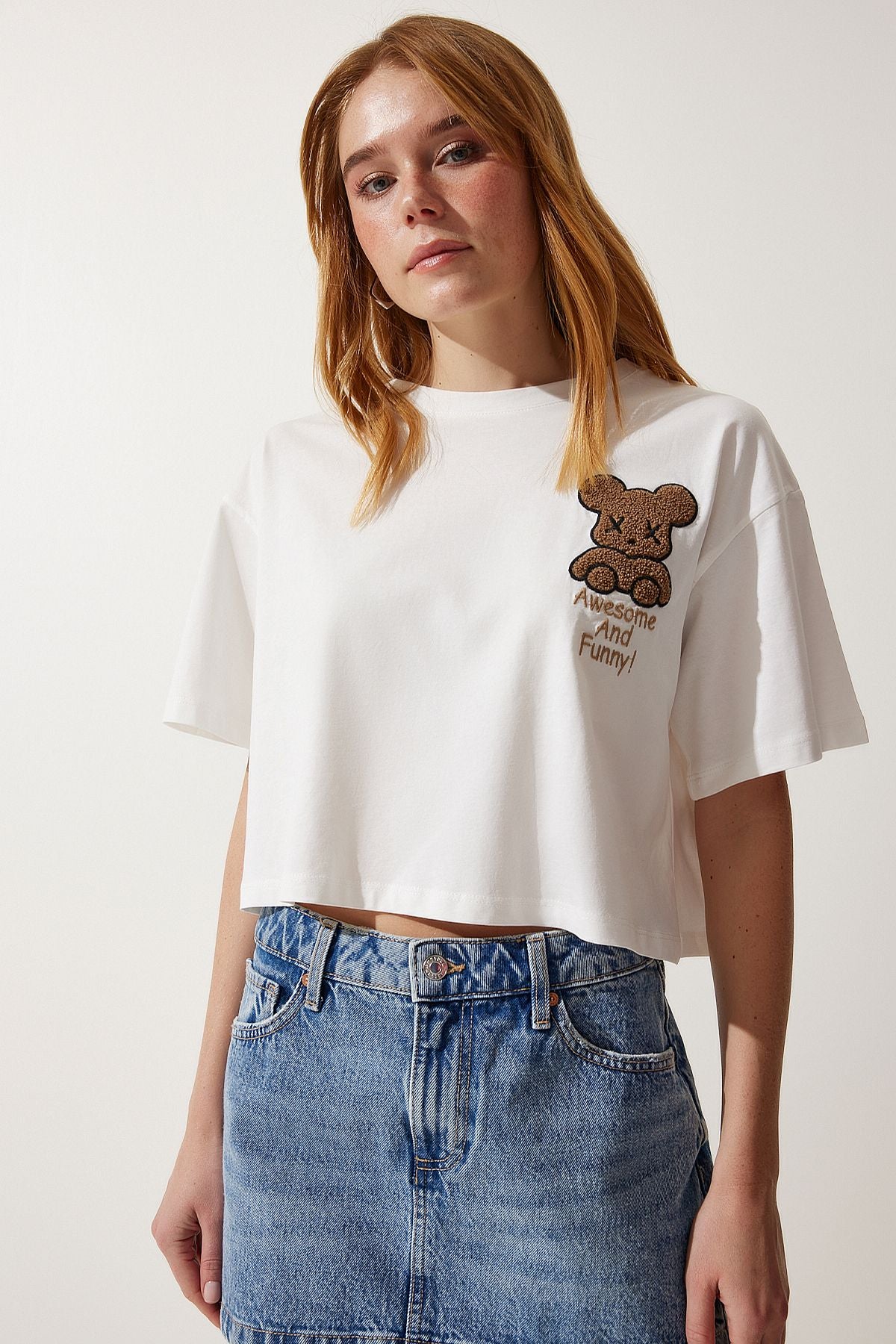 Female ecru teddy bear arms Crop knitting T-shirt HF00455