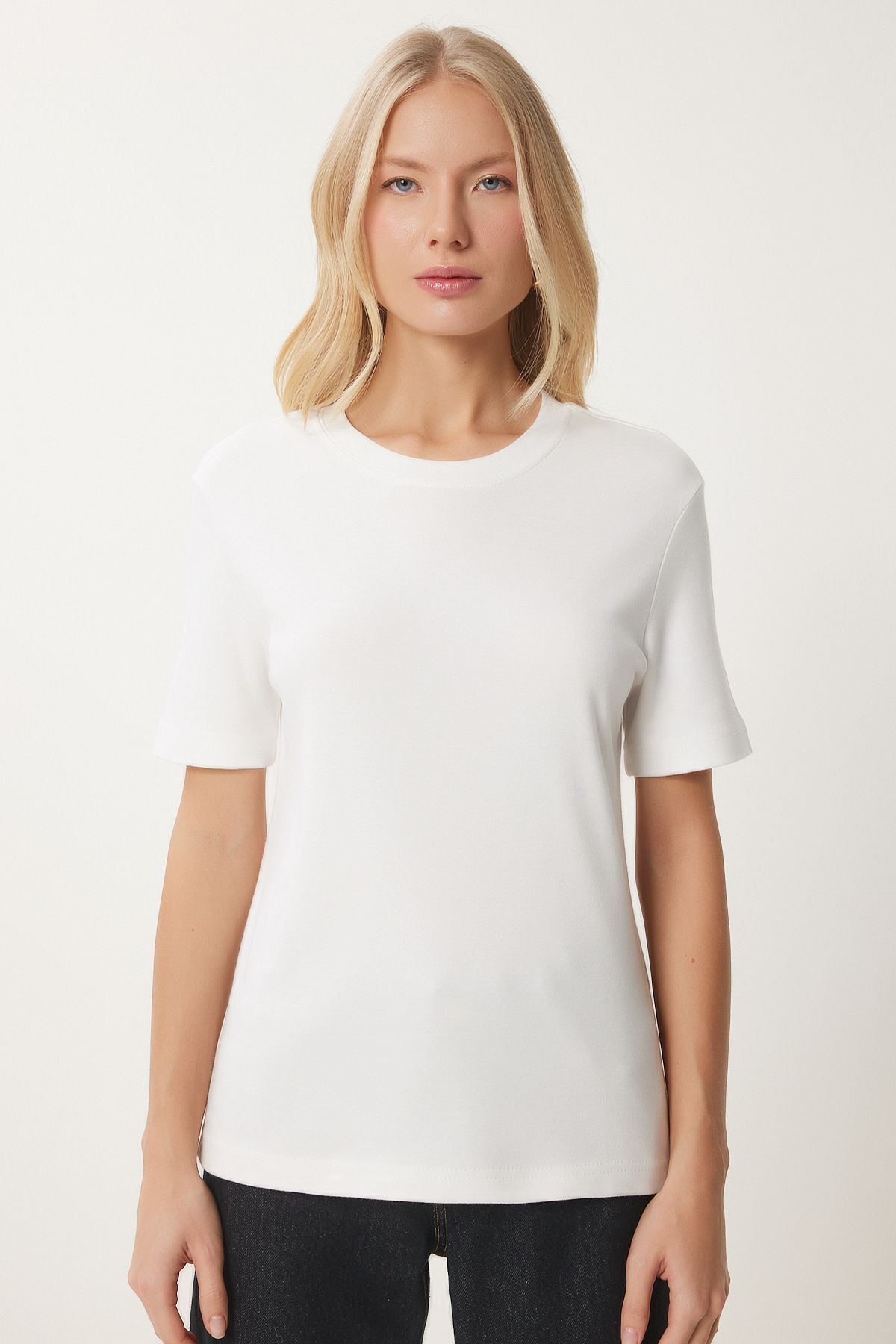 Woman White Cotton Basic Knitting T-Shirt AG00001