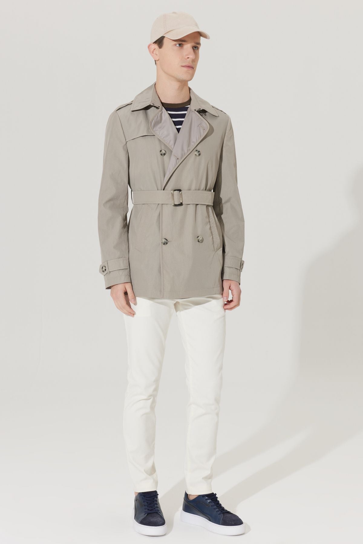 Men's Beige Standard Fit Normal Cutting Trench coat