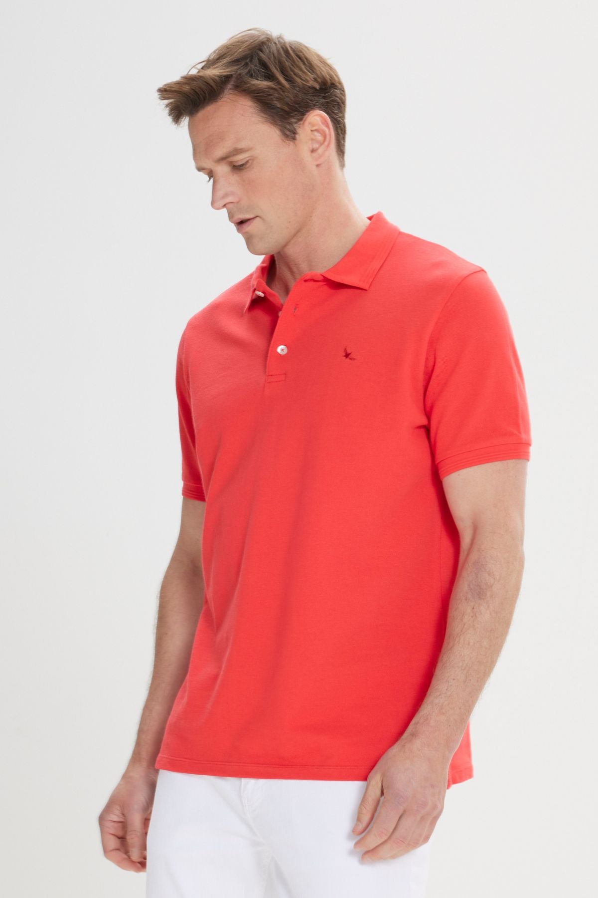 Men's red slim fit narrow cut polo collar 100 %cotton short sleeve t -shirt