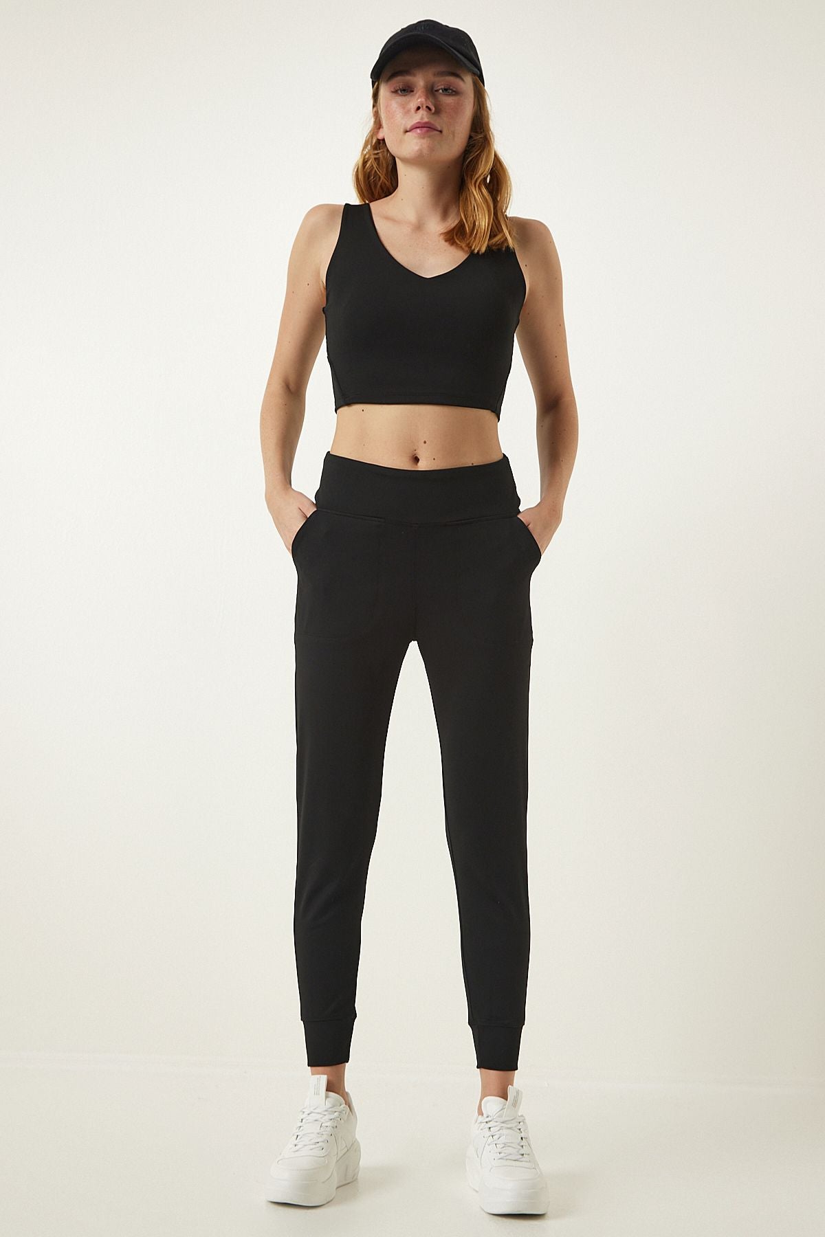 Black pocket knitting sports tight OW00022