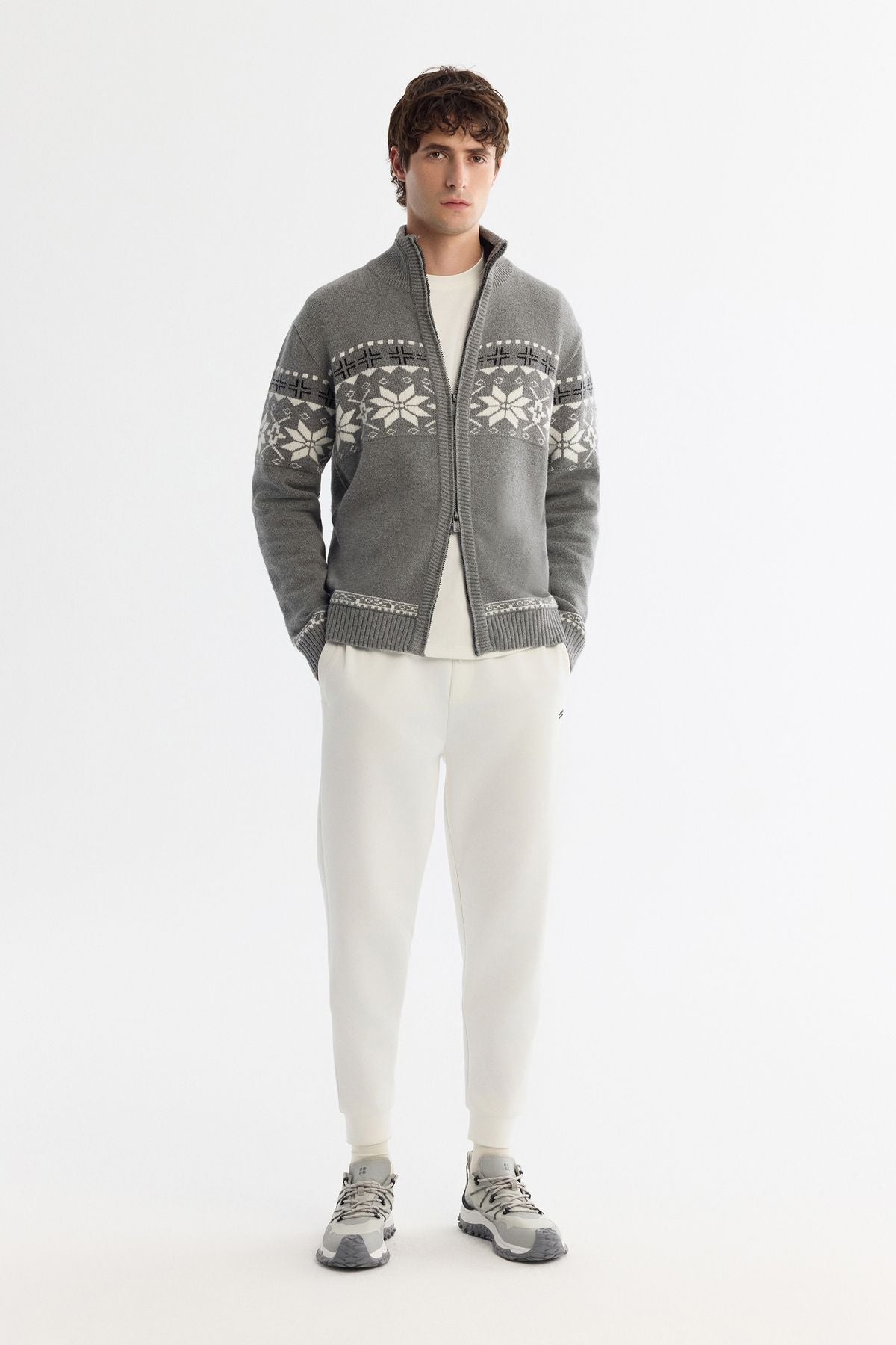 Men's gray upright collar zipper patterned knitwear cardigan A42y5177
