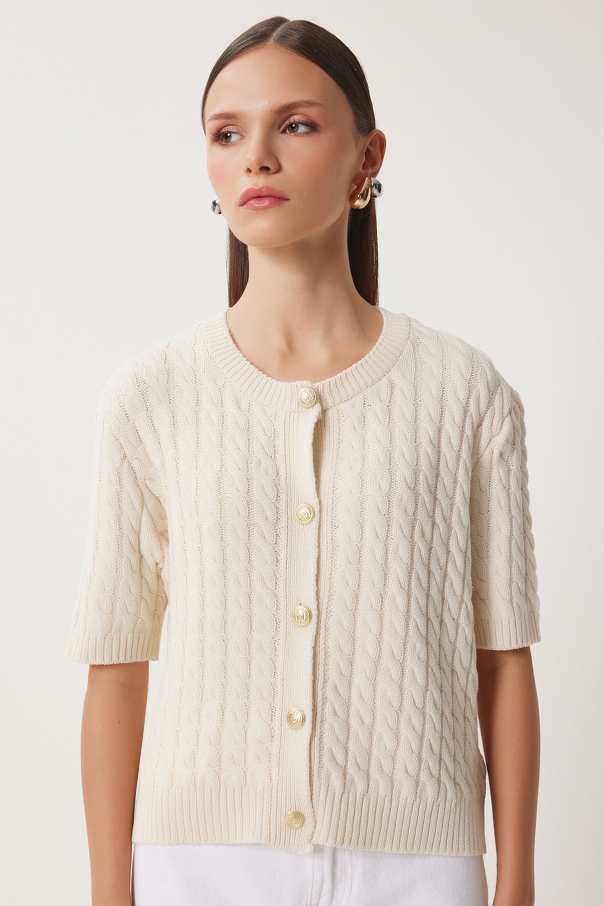Women's Cream Bike Neck Hair Braided knitwear cardigan US00946