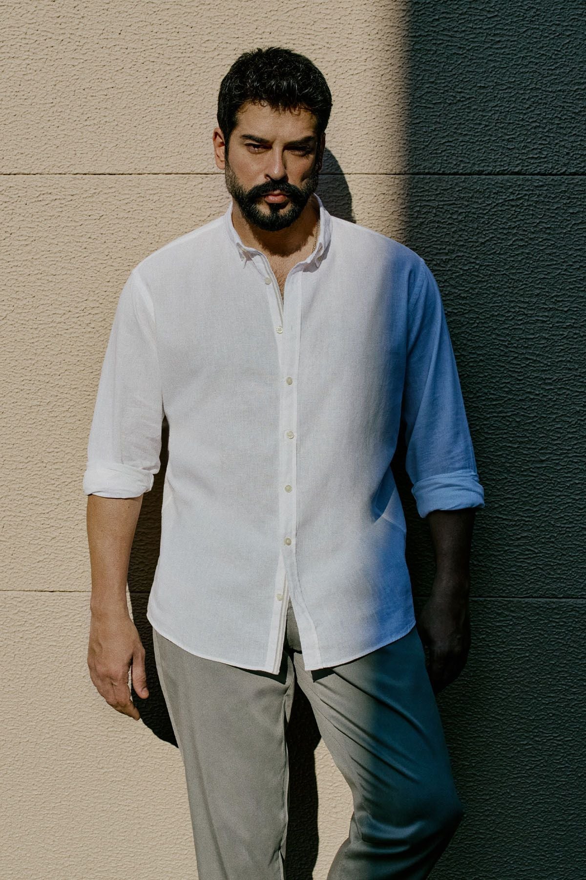 Men's White Linen Comfort Fit Casual Cutting buttoned collar shirt