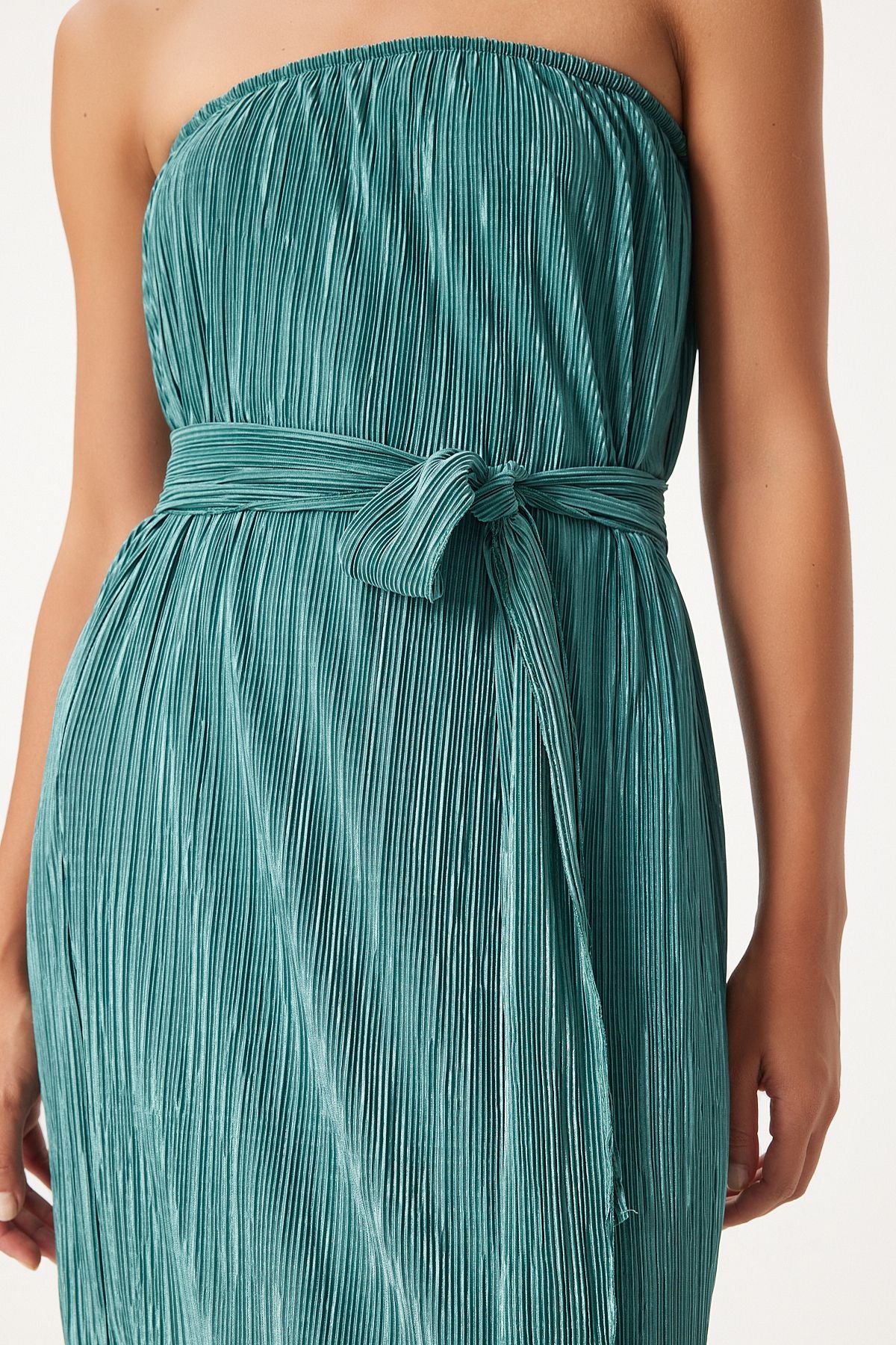 Women's Cagla Green Strapless Born Pilicated Dress FN03237