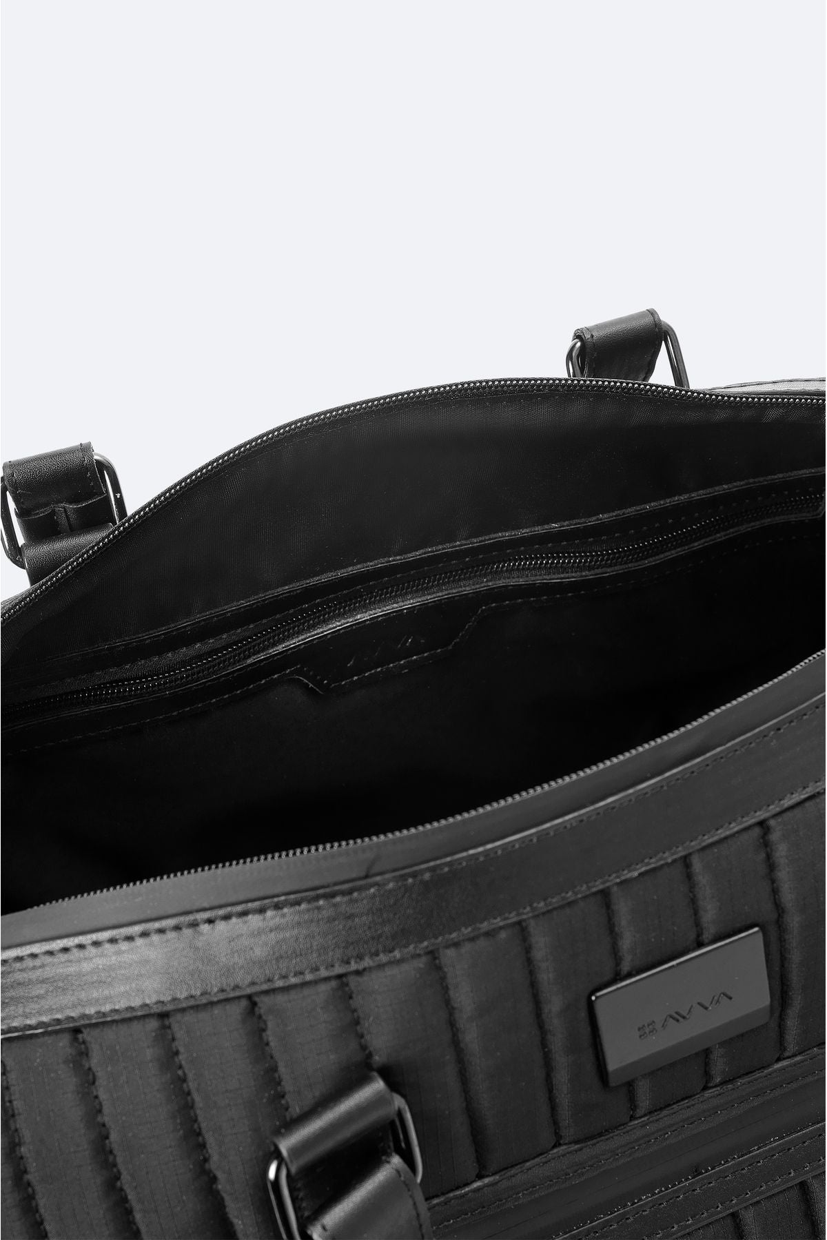 Men's black shoulder strap travel bag A32y9100