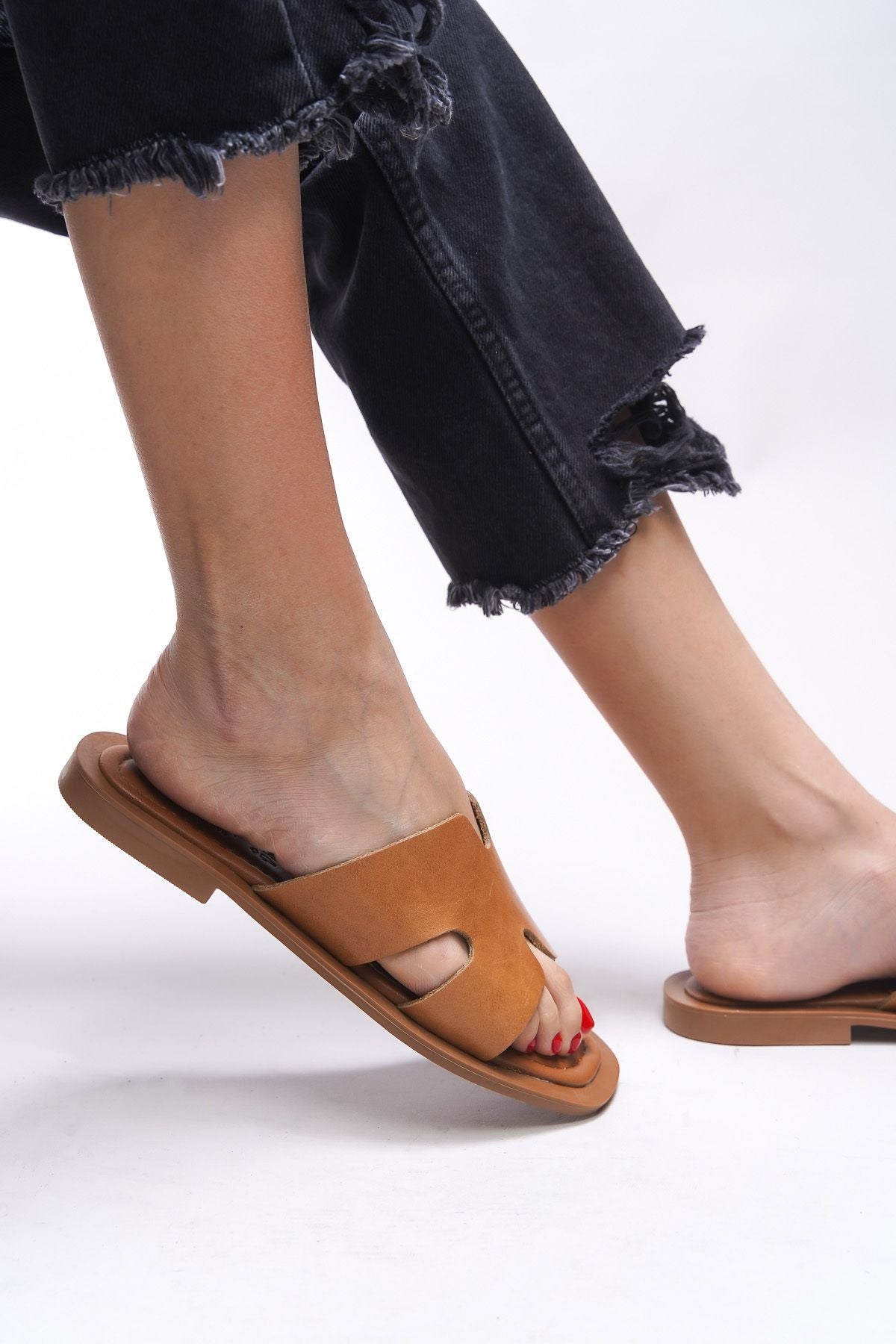 SELTHERİS WOMEN'S GENERAL LEATHER Slippers 00120500 Taba