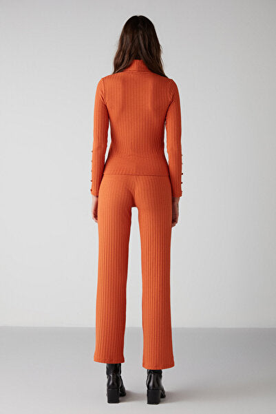 Erıka Women's Elastic Waist Flare Brick Color Trousers