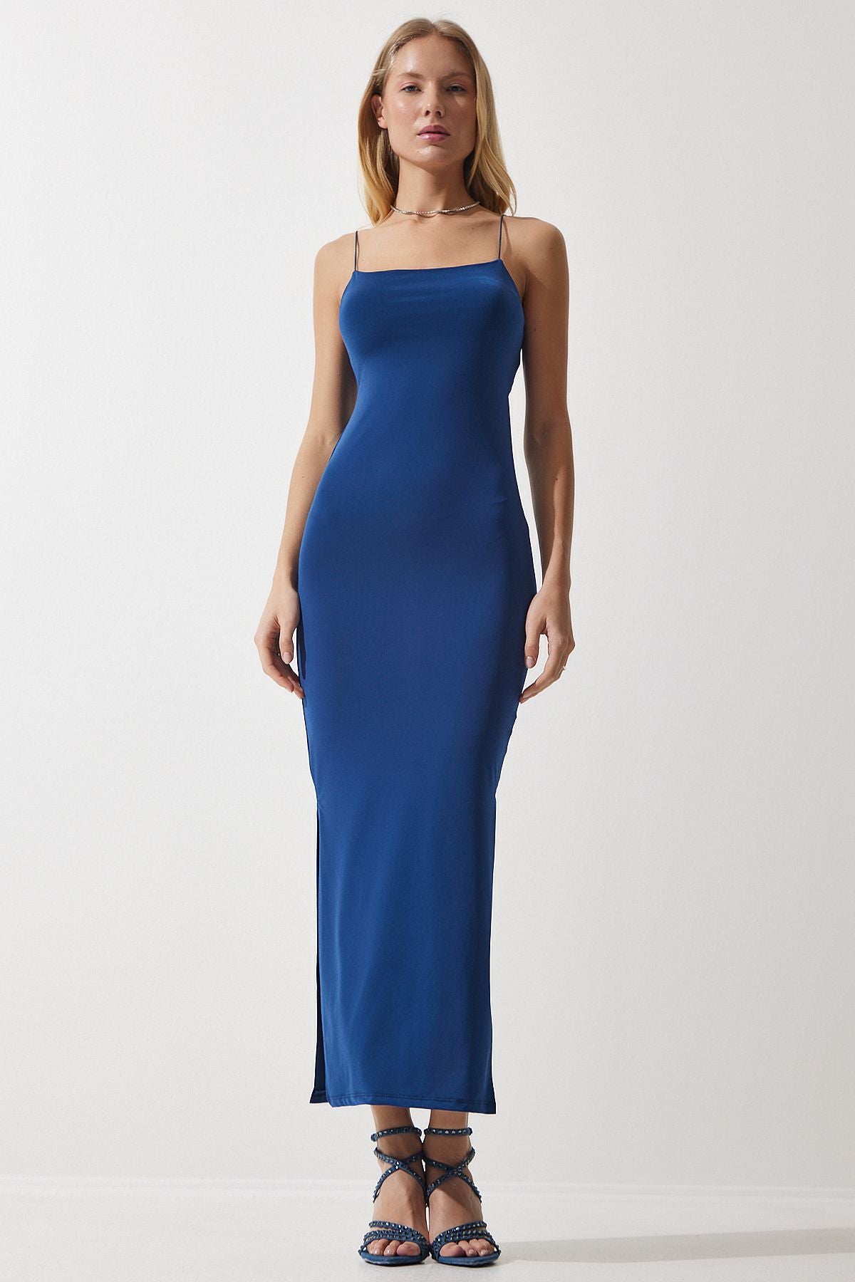 Woman Sandy dress with blue rope strap with slits dz00114