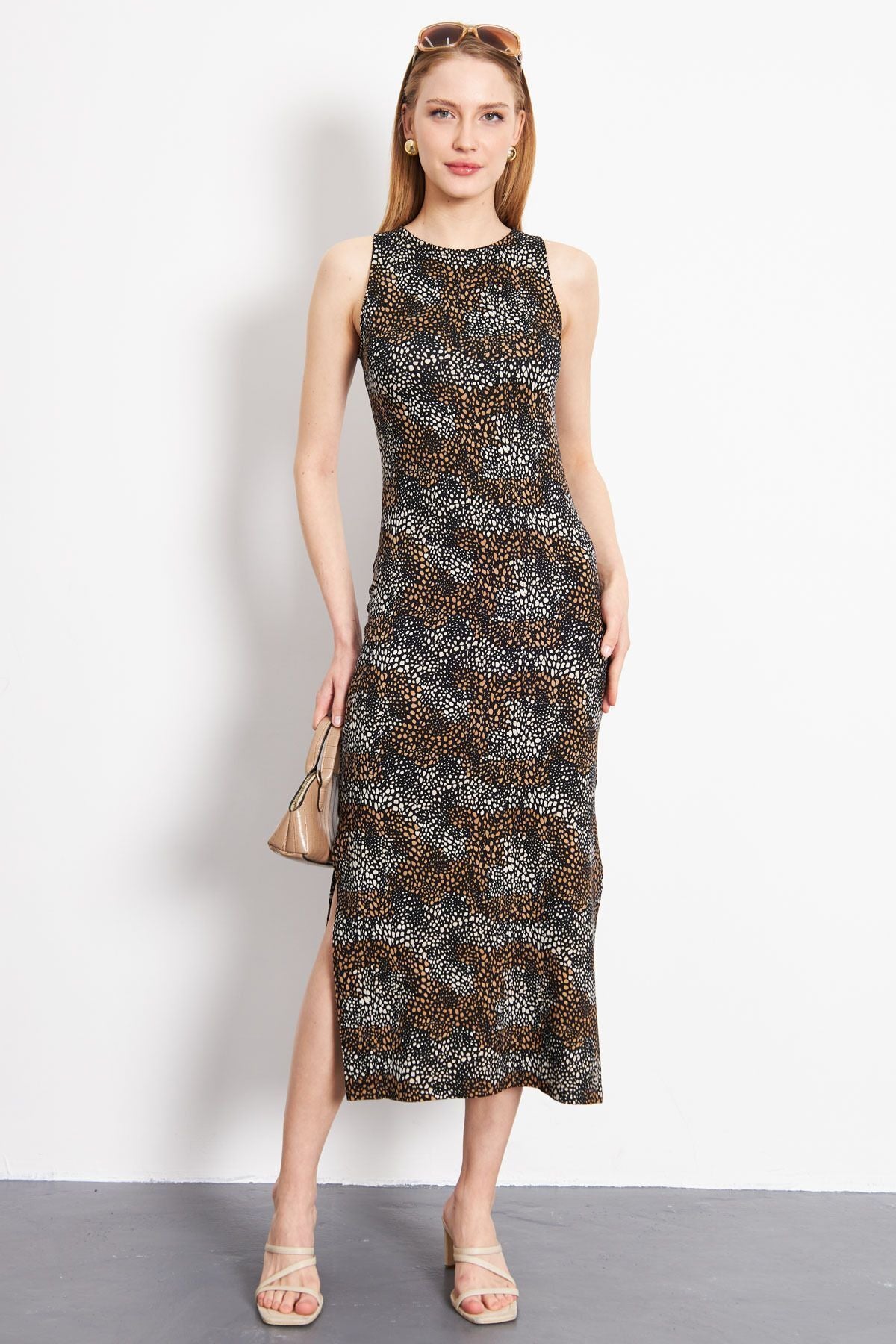 Woman Light Brown Zero Yaka Sleeveless Slip Long Dress ARM-23Y001090