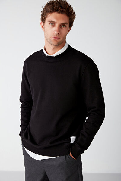Travis Men's Soft Fabric Regular Fit Round Collar Black Sweatshirt