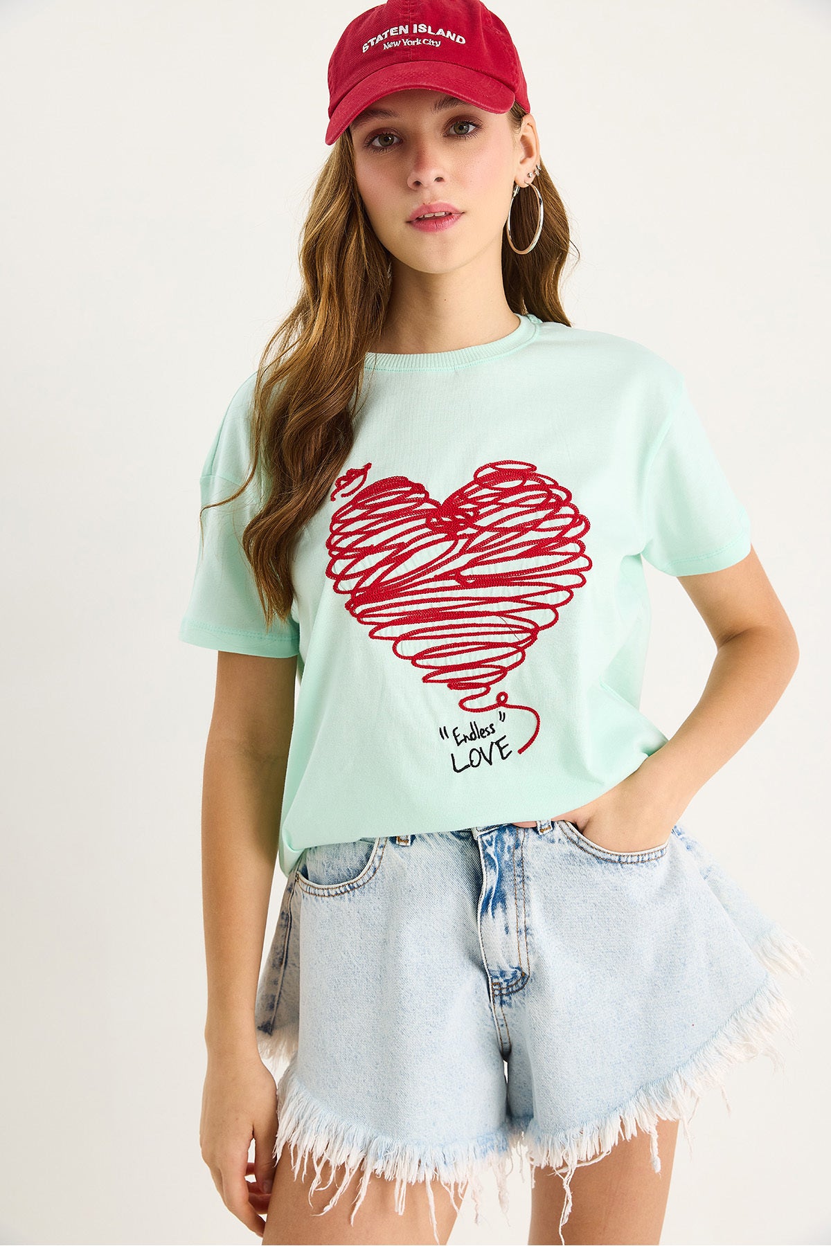 Women's Cotton Short Sleeve Crew Neck Heart Embroidered T-Shirt 60602028