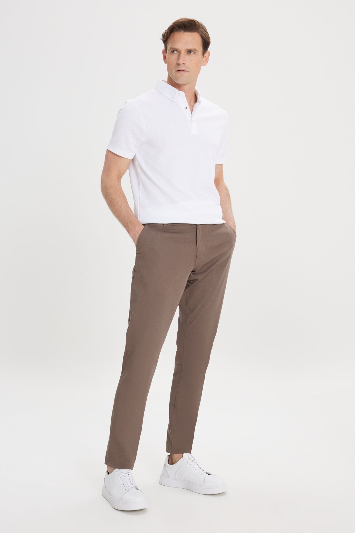 Men's light brown slim fit narrow cut cotton side pocket flexible chino pants