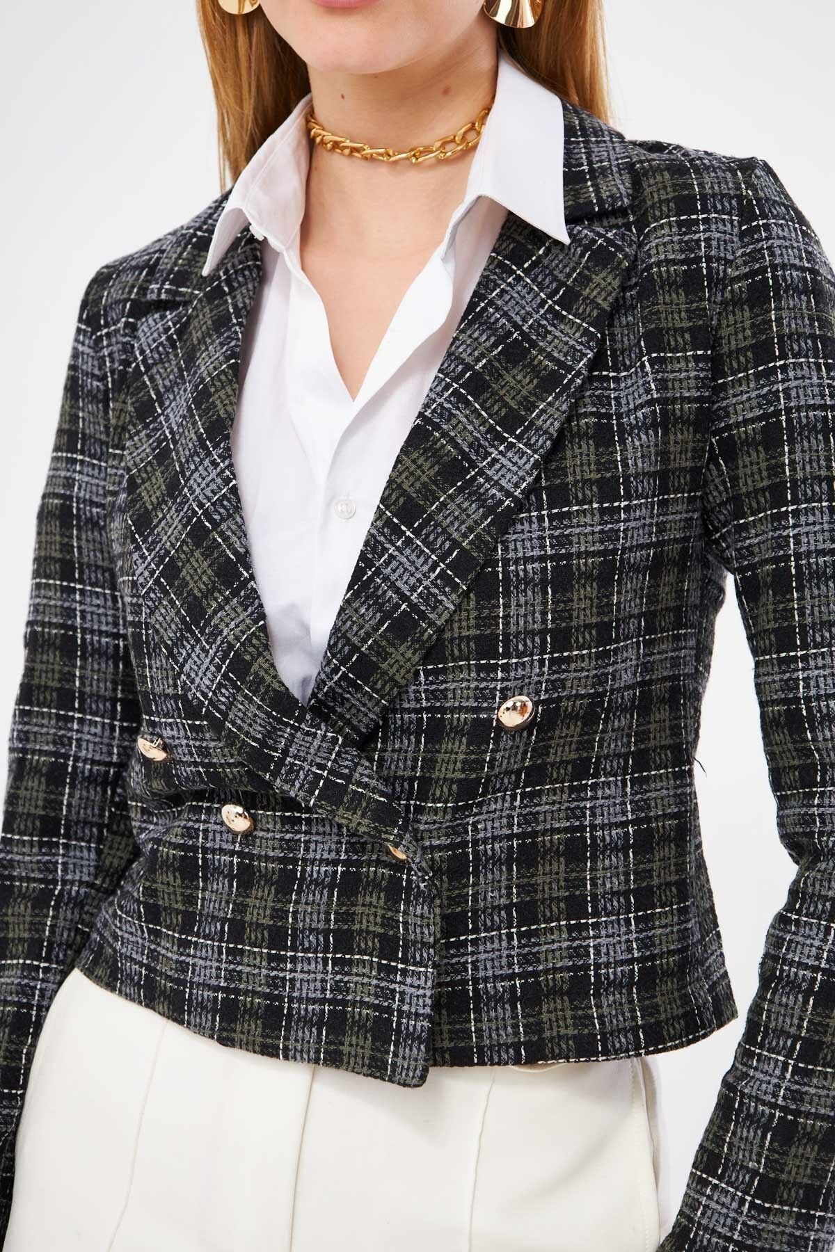 WOMEN'S KAVAZE YAKA TÜVİT Crop Jacket ARM-24K001014