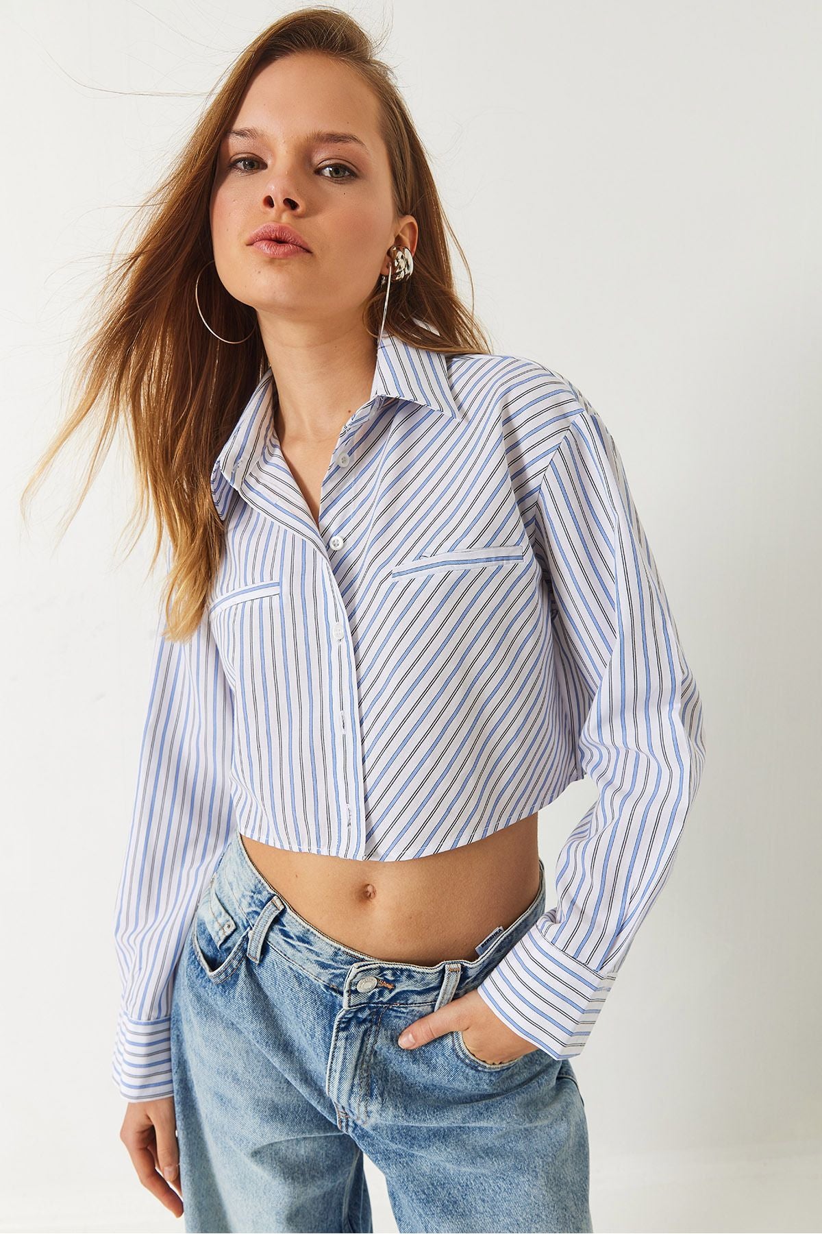 Female asymmetric line detailed basic crop shirt 4448 60261494