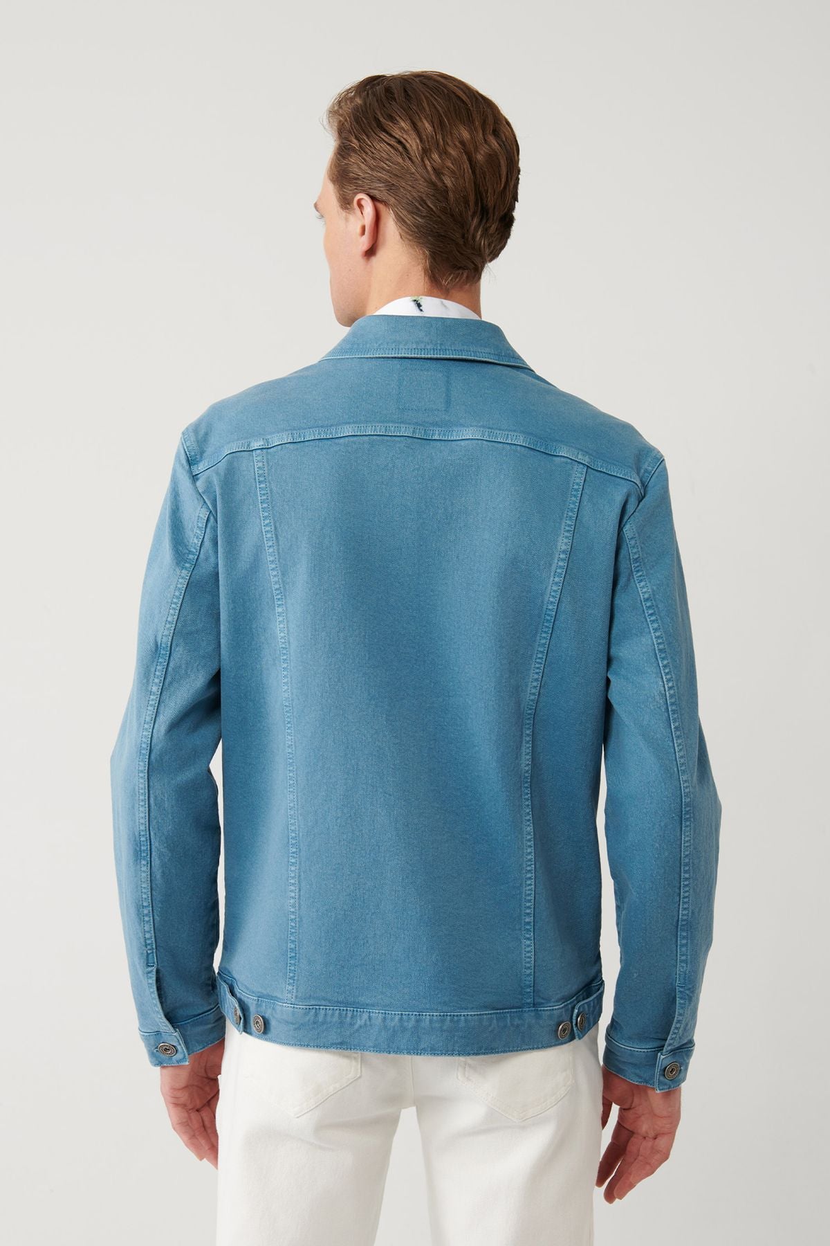 Men's Indigo Classic Neck Garment Dyed Pocket Denim Jacket A41y6020