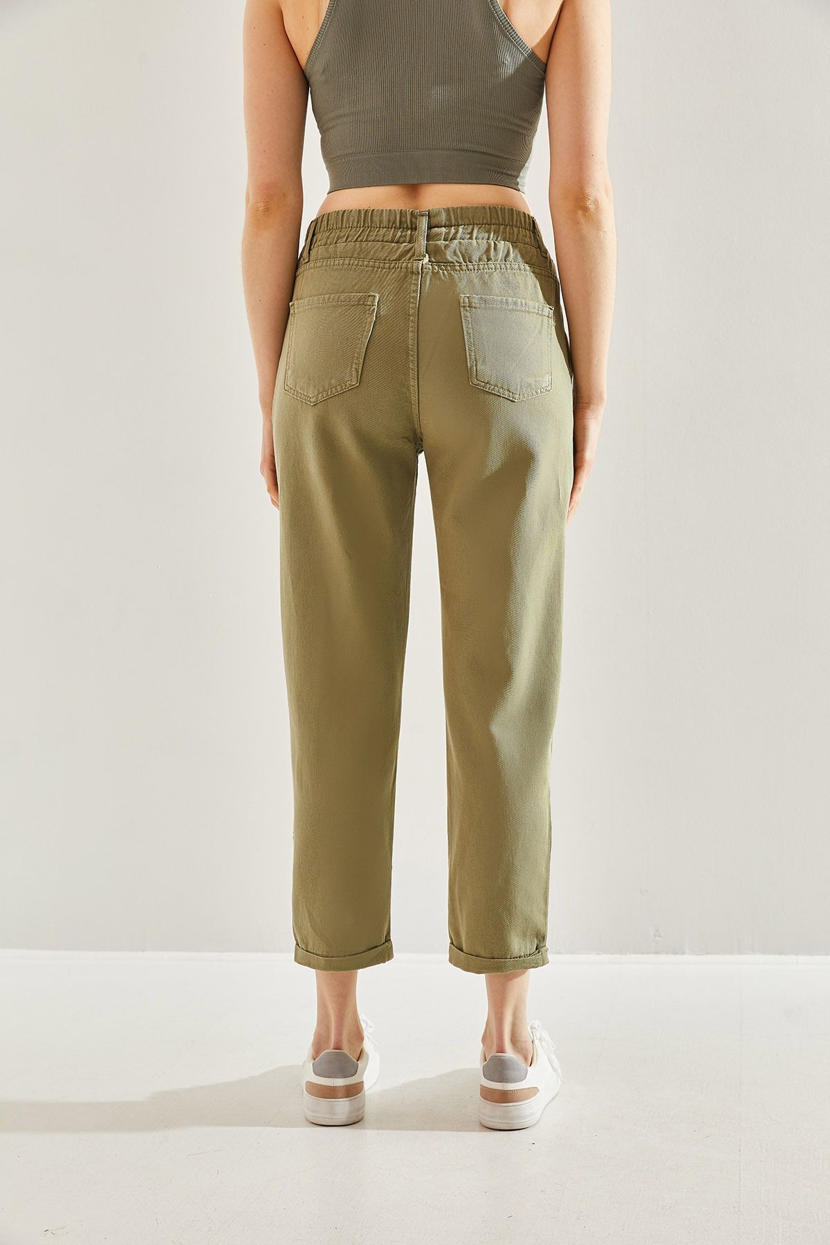 Women's waist rubber piece detailed gabardin pants 60221014