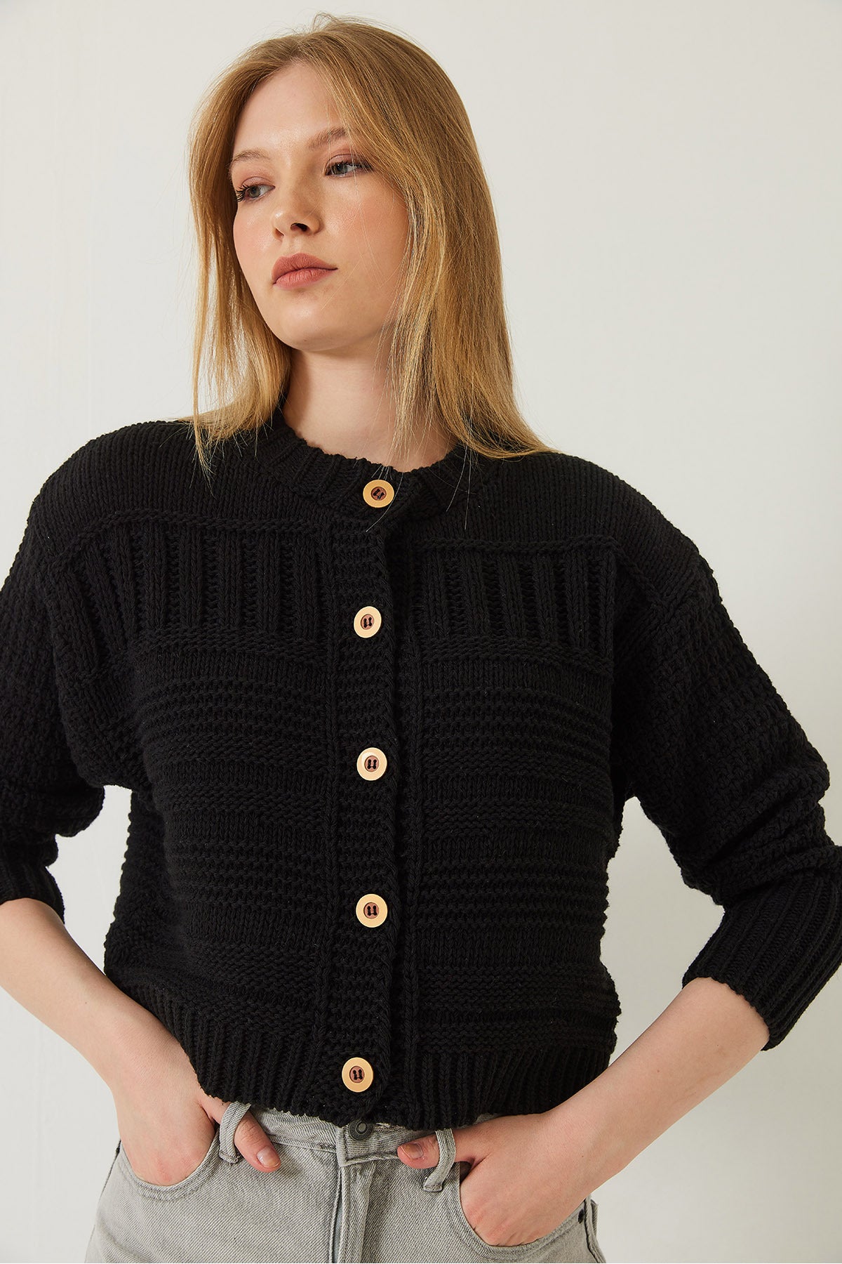 Women's Buttoned Patterned Knitwear Cardigan 20247545