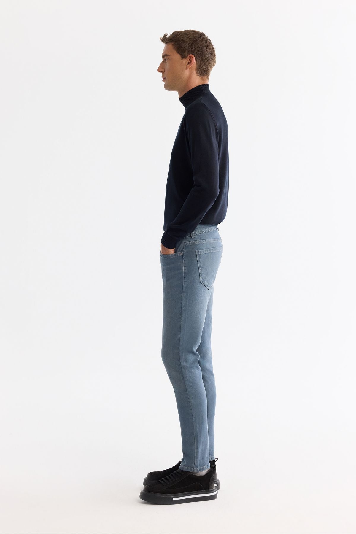 Men's Blue Obedness Washing Flexible Jean Pants A42Y3505