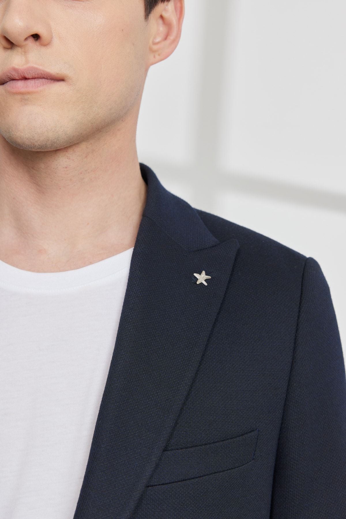 Men's navy blue slim fit narrow -cut swallow collar pattern blazer jacket
