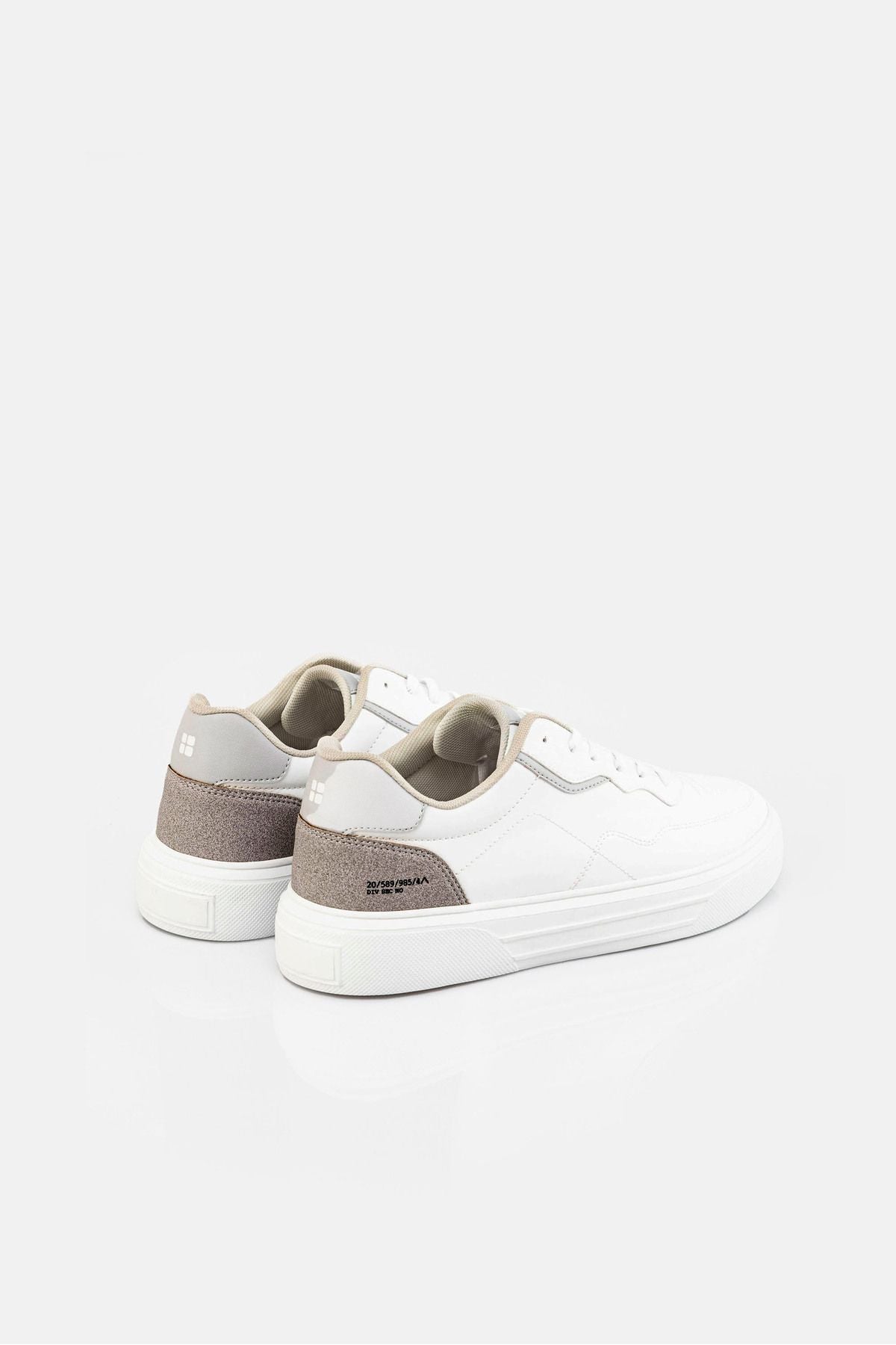 Men's white piece suede leather detail flexible floor casual shoes A31y8001