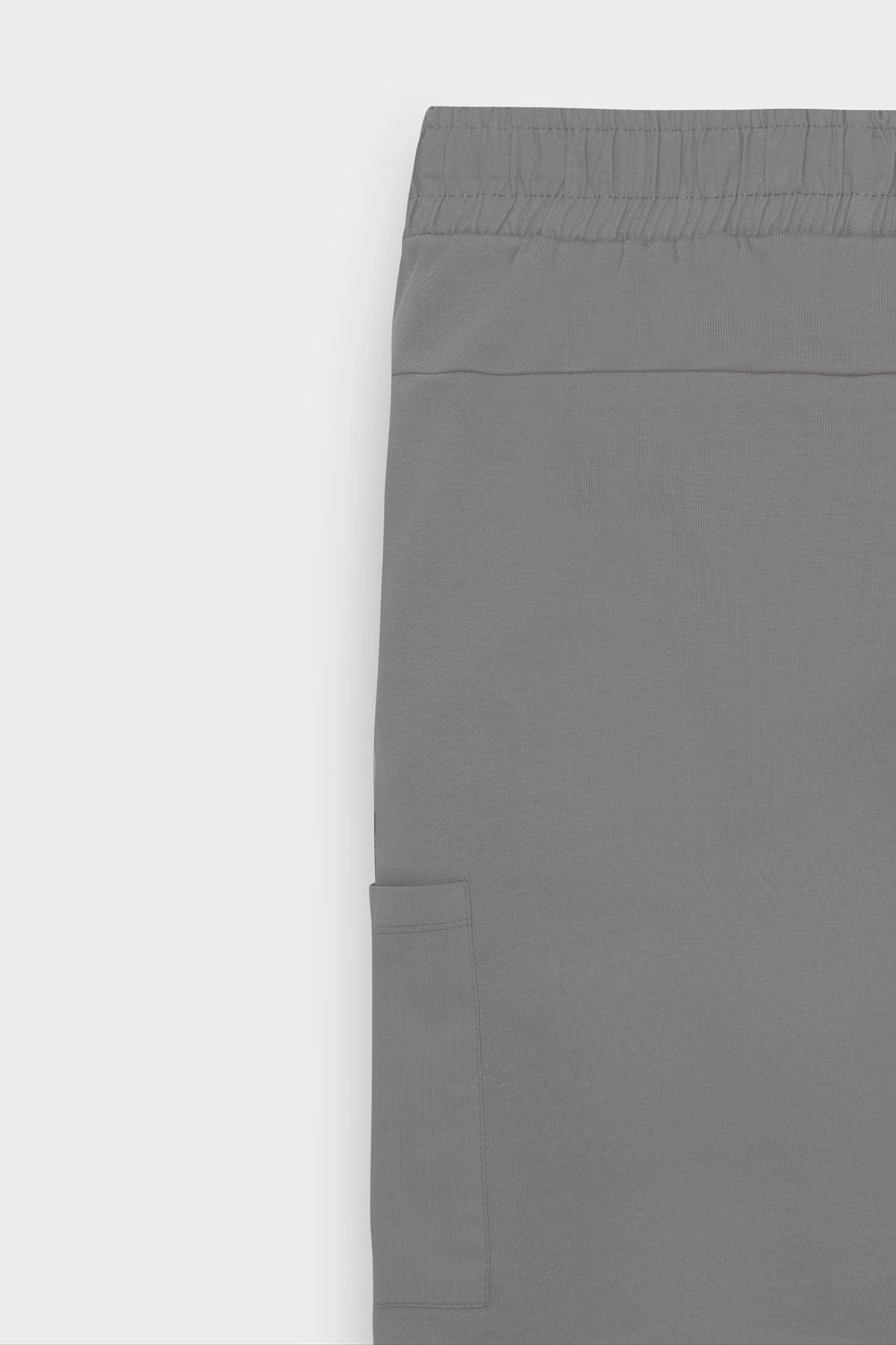 Men's Gray Standard Fit Normal Cutting Cotton Pocket Knitting Shorts