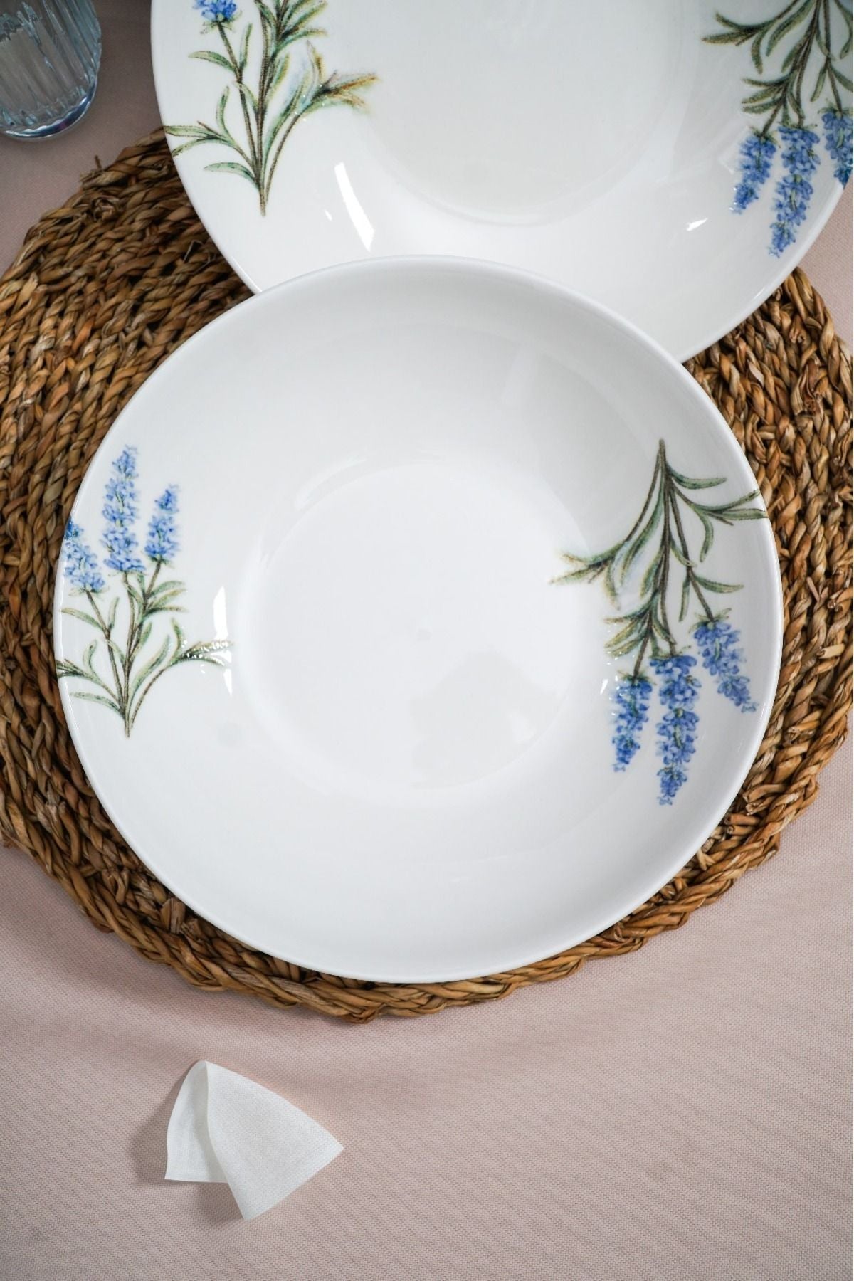 Lavender 2 Piece 23cm Porcelain Salad Plate