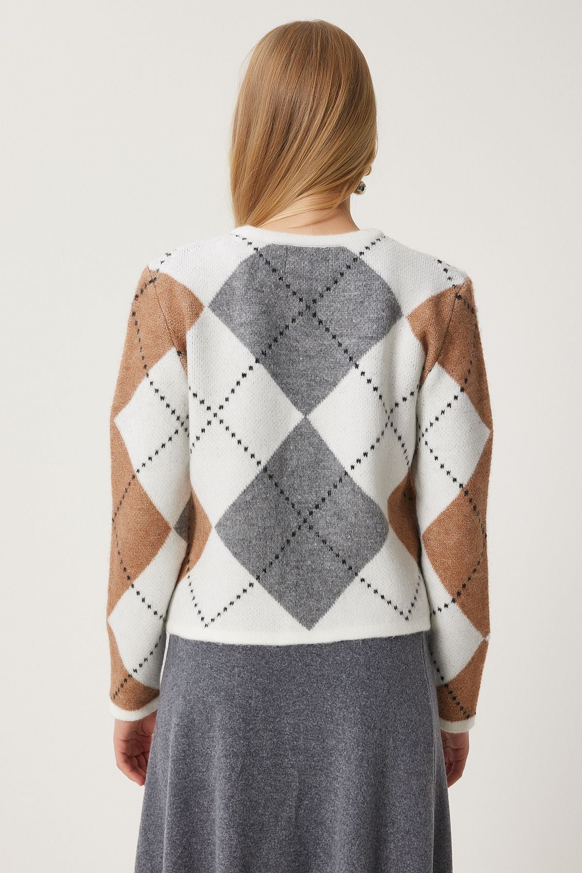 Female mink Ecru baklava patterned knitwear cardigan US00939