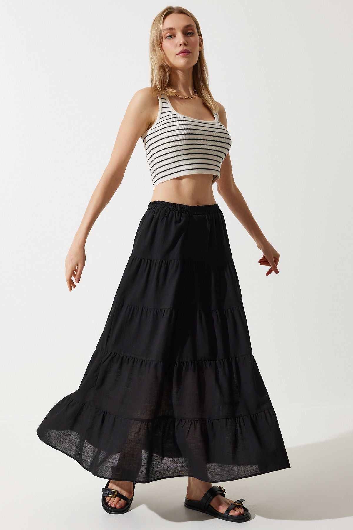 Women's black flywheel cottage with plenty of relaxed skirt rg00036