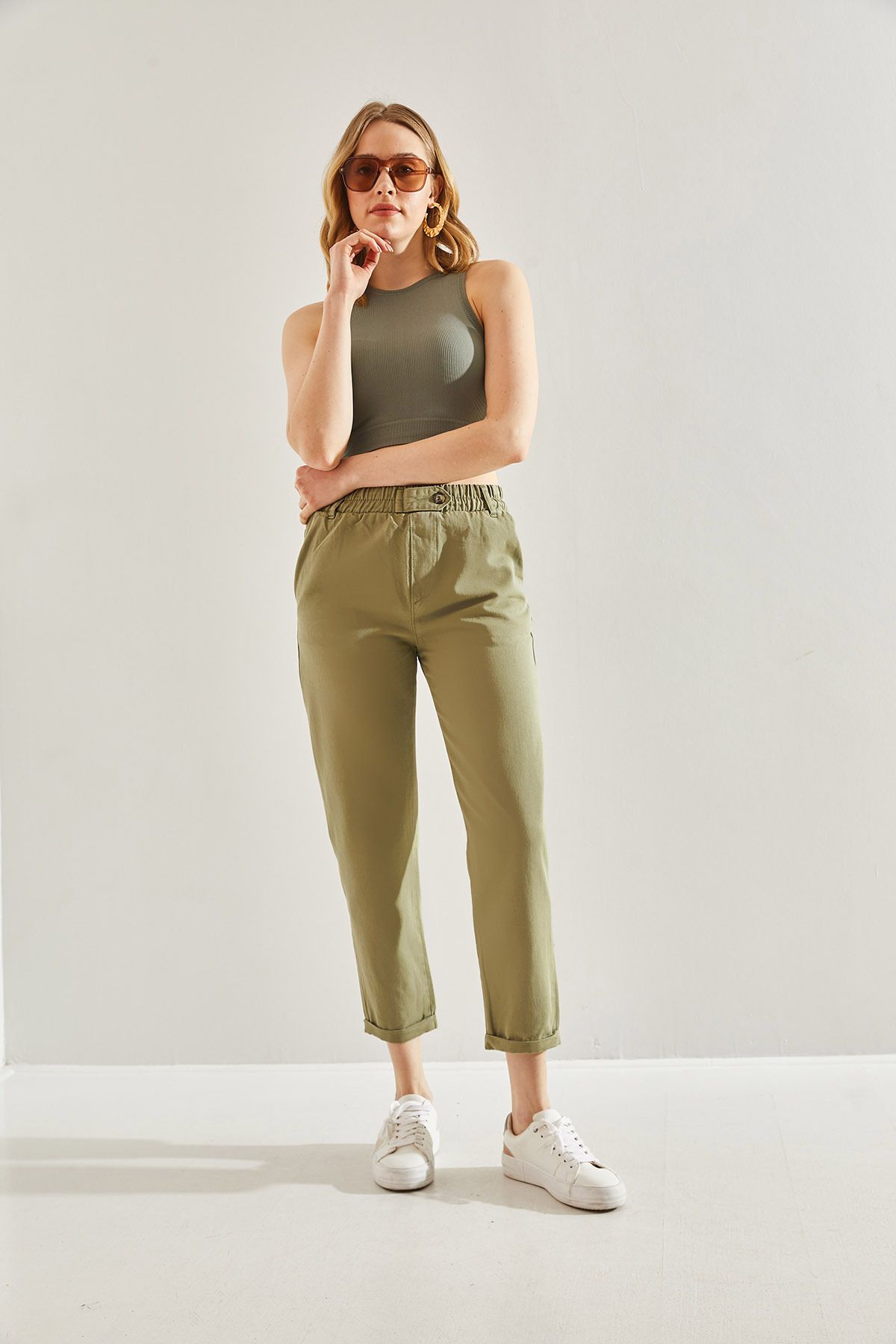 Women's waist rubber piece detailed gabardin pants 60221014