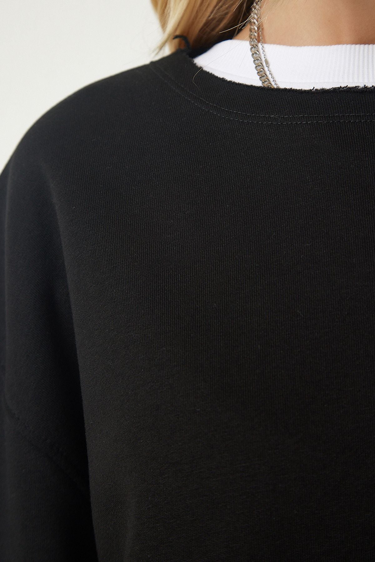 WOMEN'S Black Shardon Oversize knit Sweatshirt NJ00131