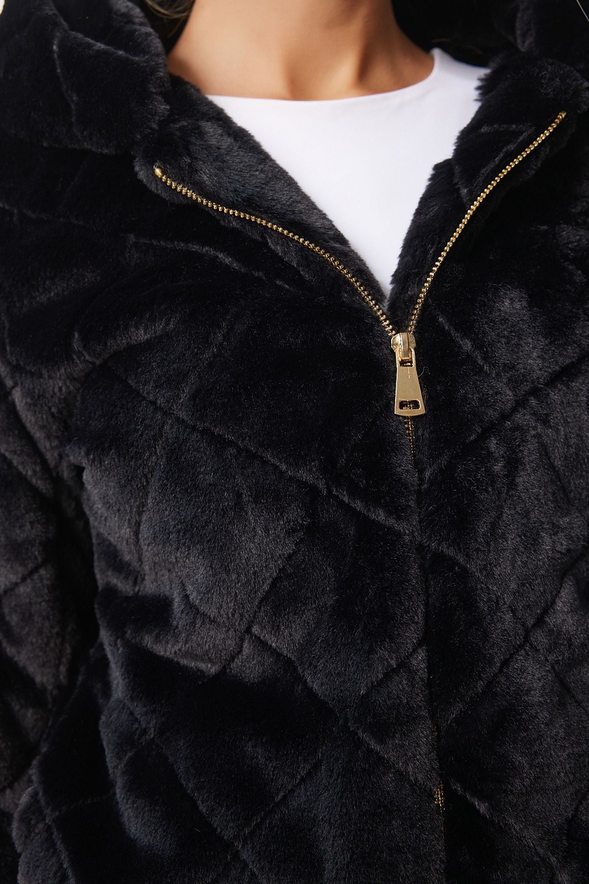 WOMEN BLACK HAPPED HAPPENED COLLAR RV00200