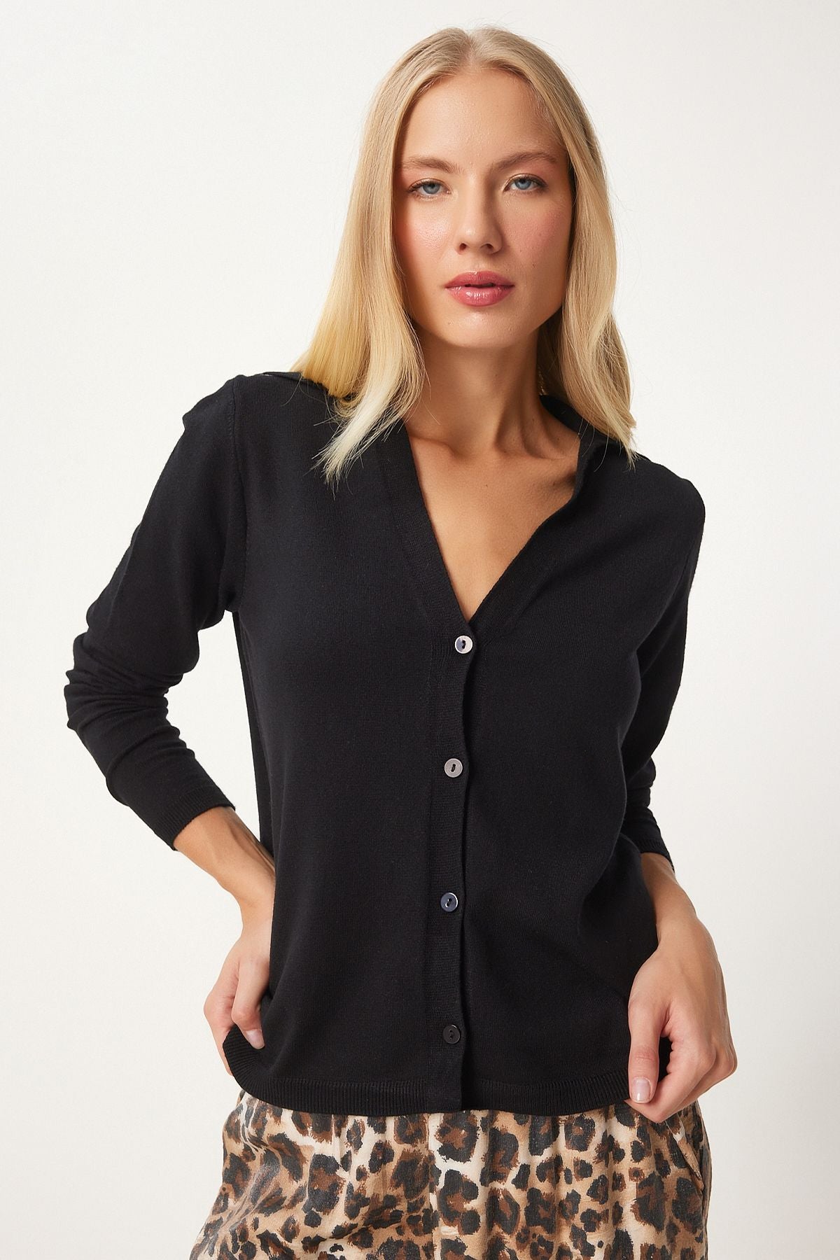Female Black Polo Yaka Seasonal Triko Cardigan FN03301