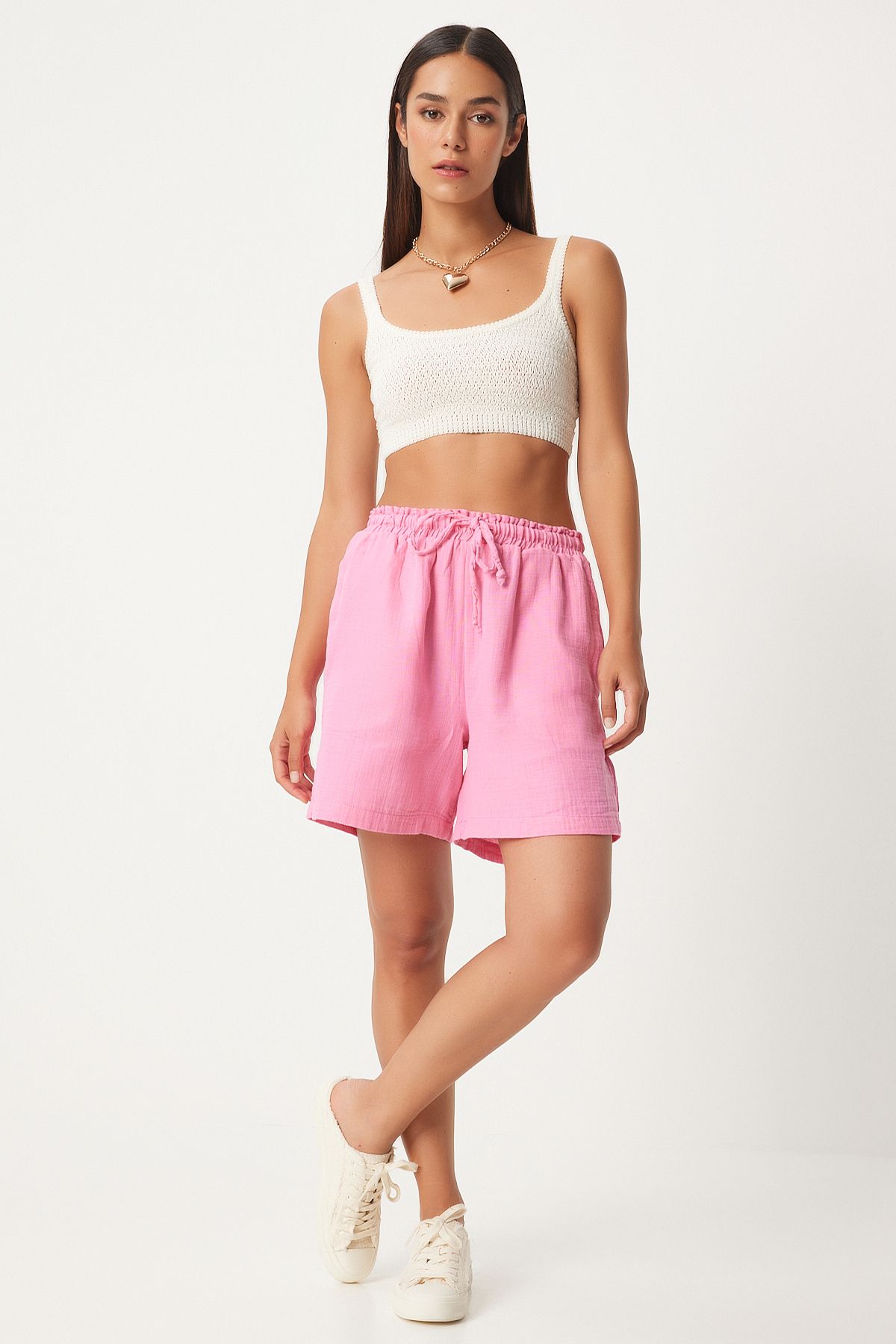 Female pink pocket muslin shorts MX00168