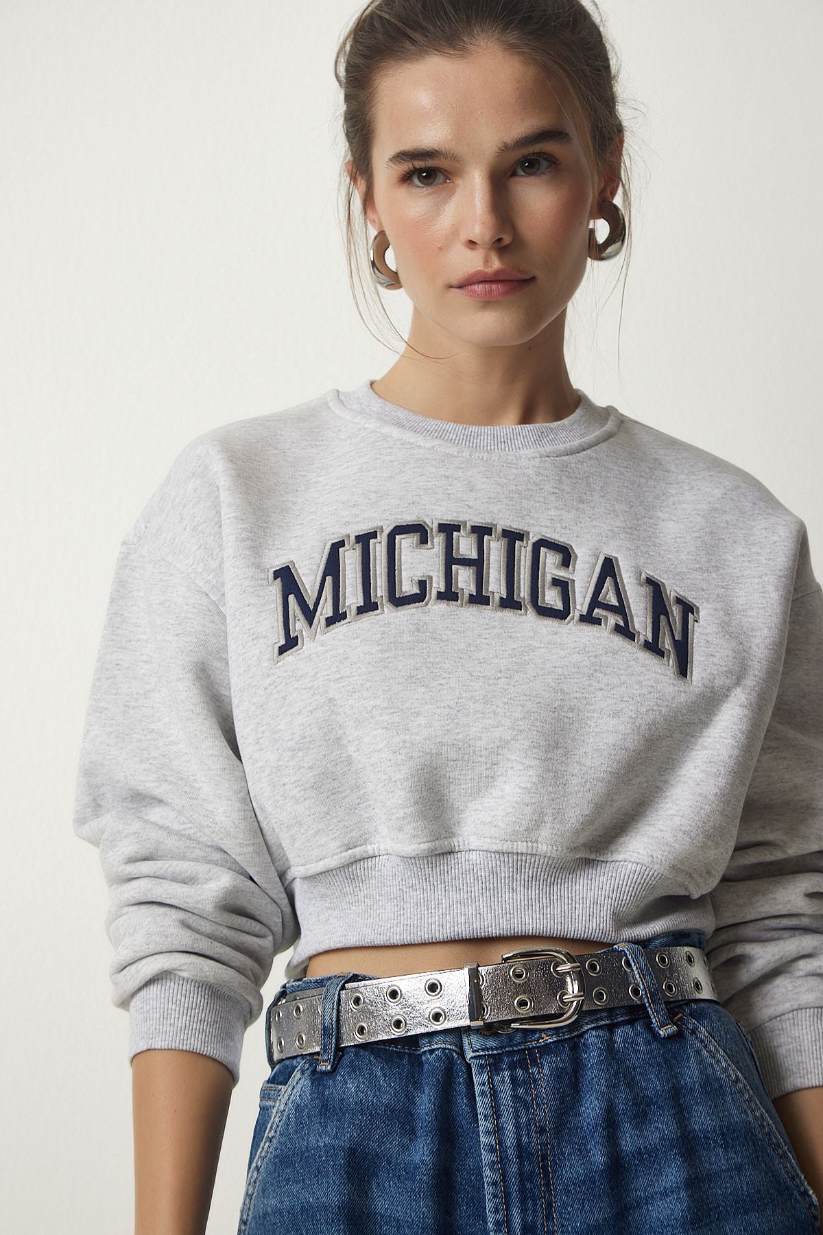 Female gray printed crop knitted swine sweatshirt HF00443