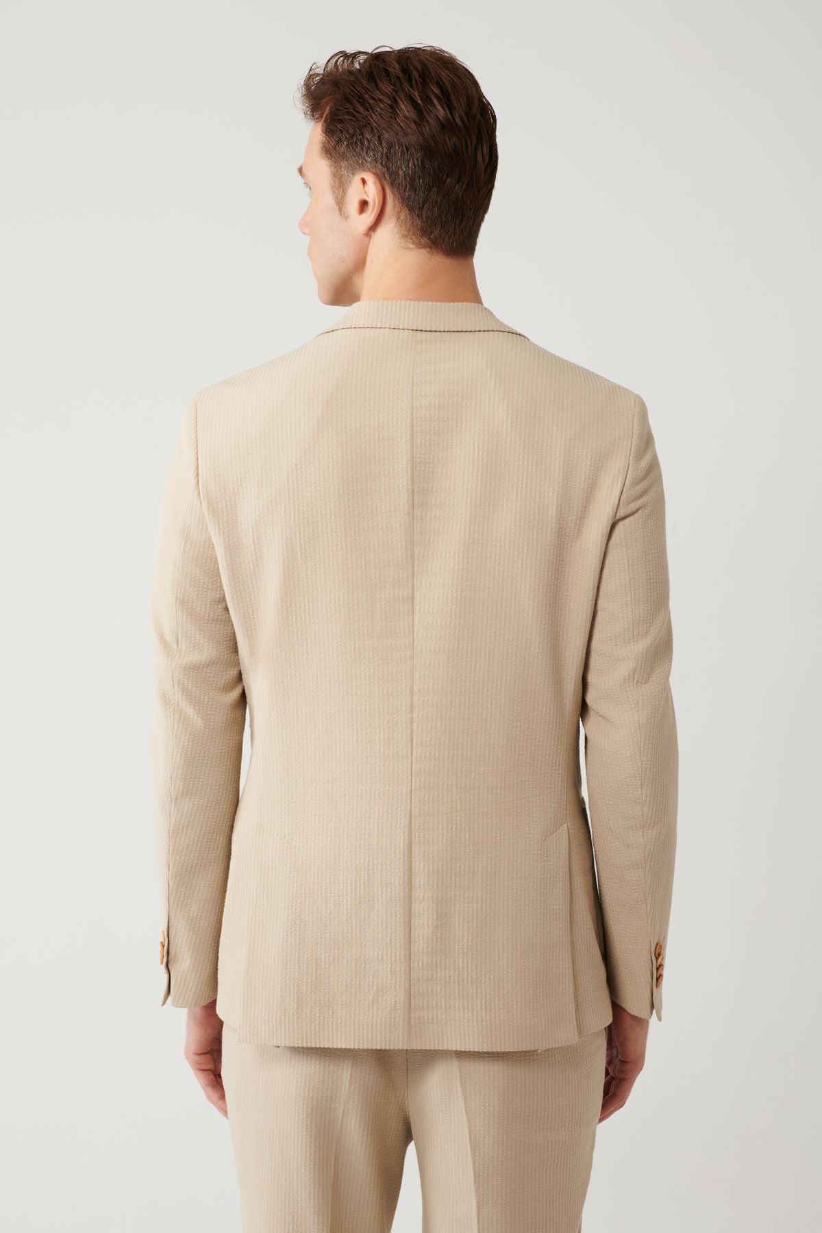 Men's Beige Slip Flexible Fabric Jacket A41y4000