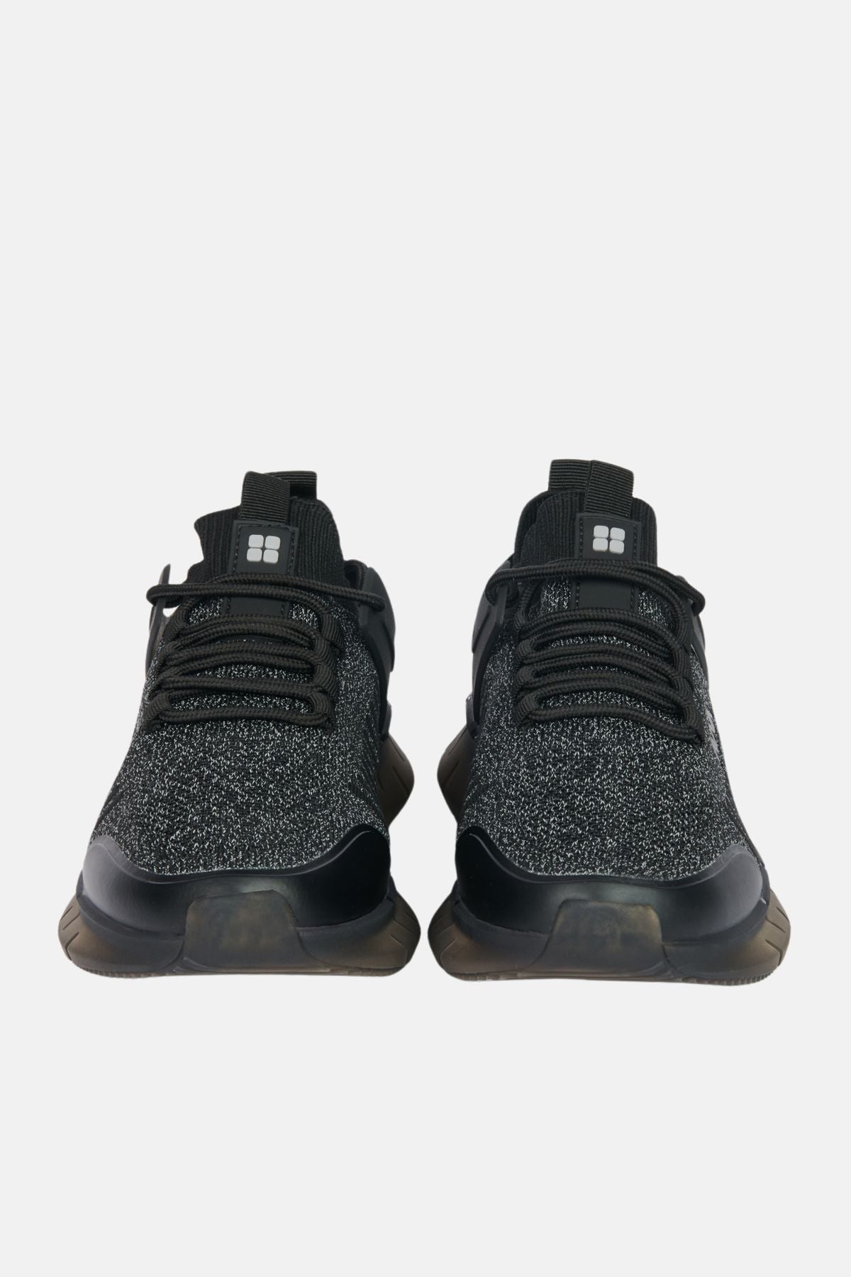 Men's black flexible floor sneaker shoes A32y8002