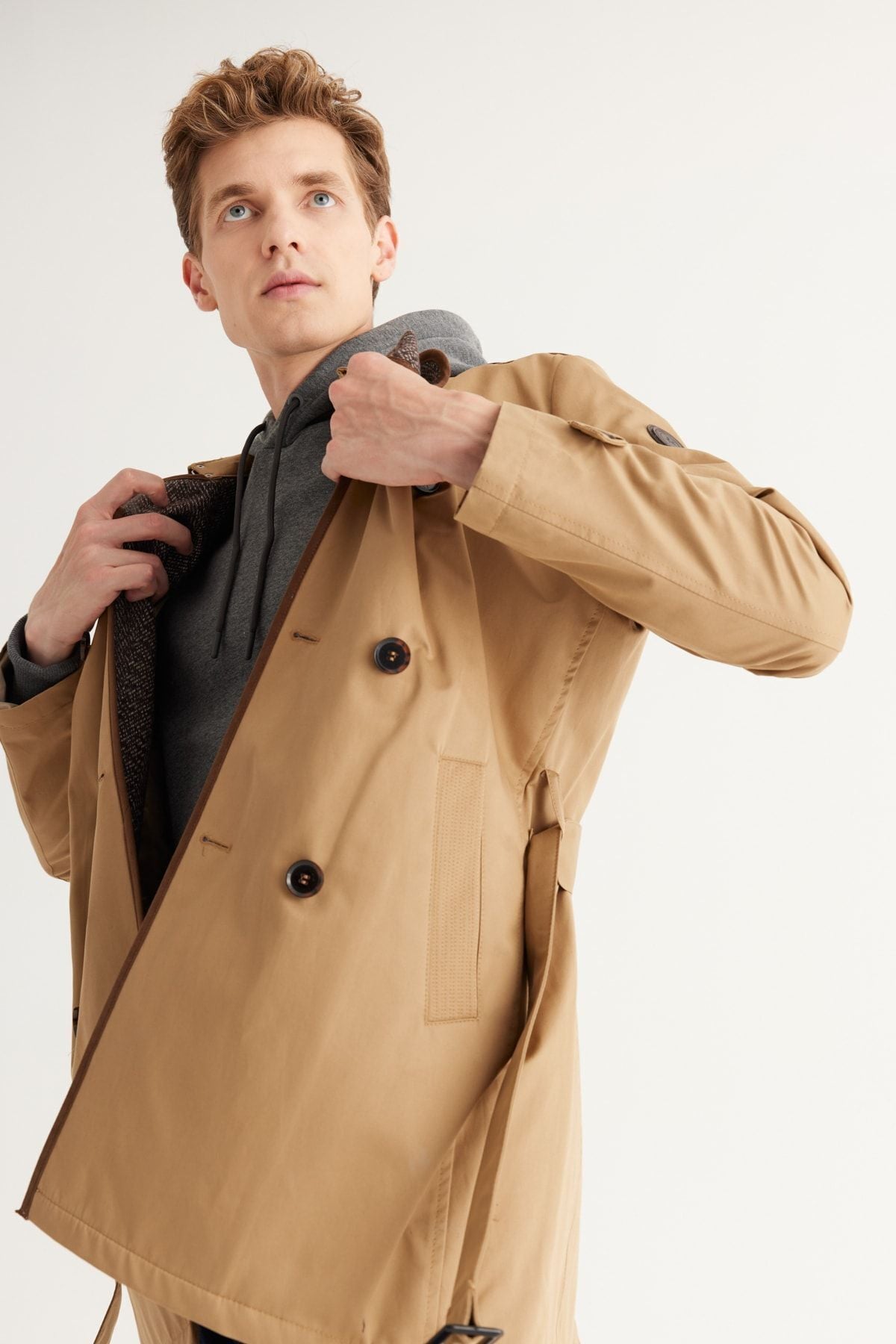 Men's beige standard fit normal cut shirt shirt collar cotton trench coat
