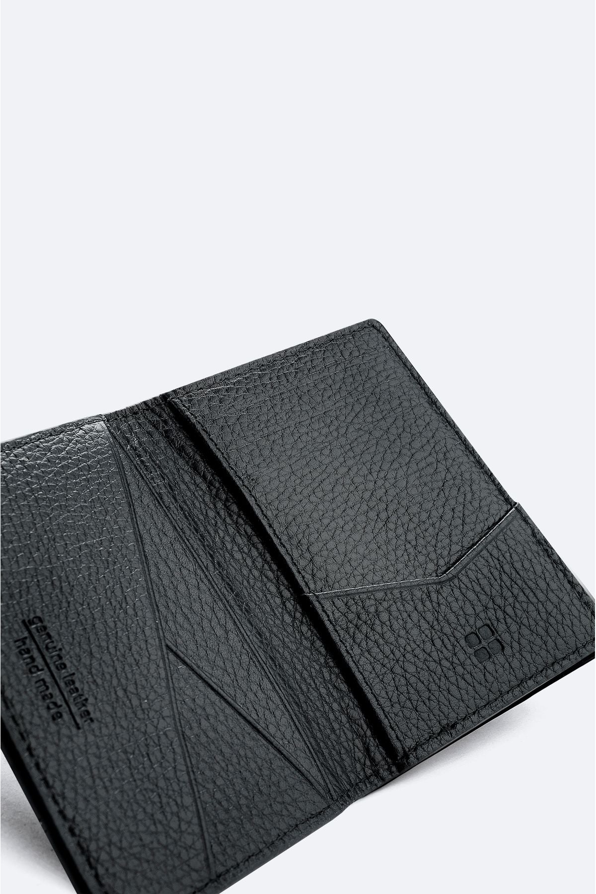 Men's Black Gift Boxed 100 %Leather Wallet B009564