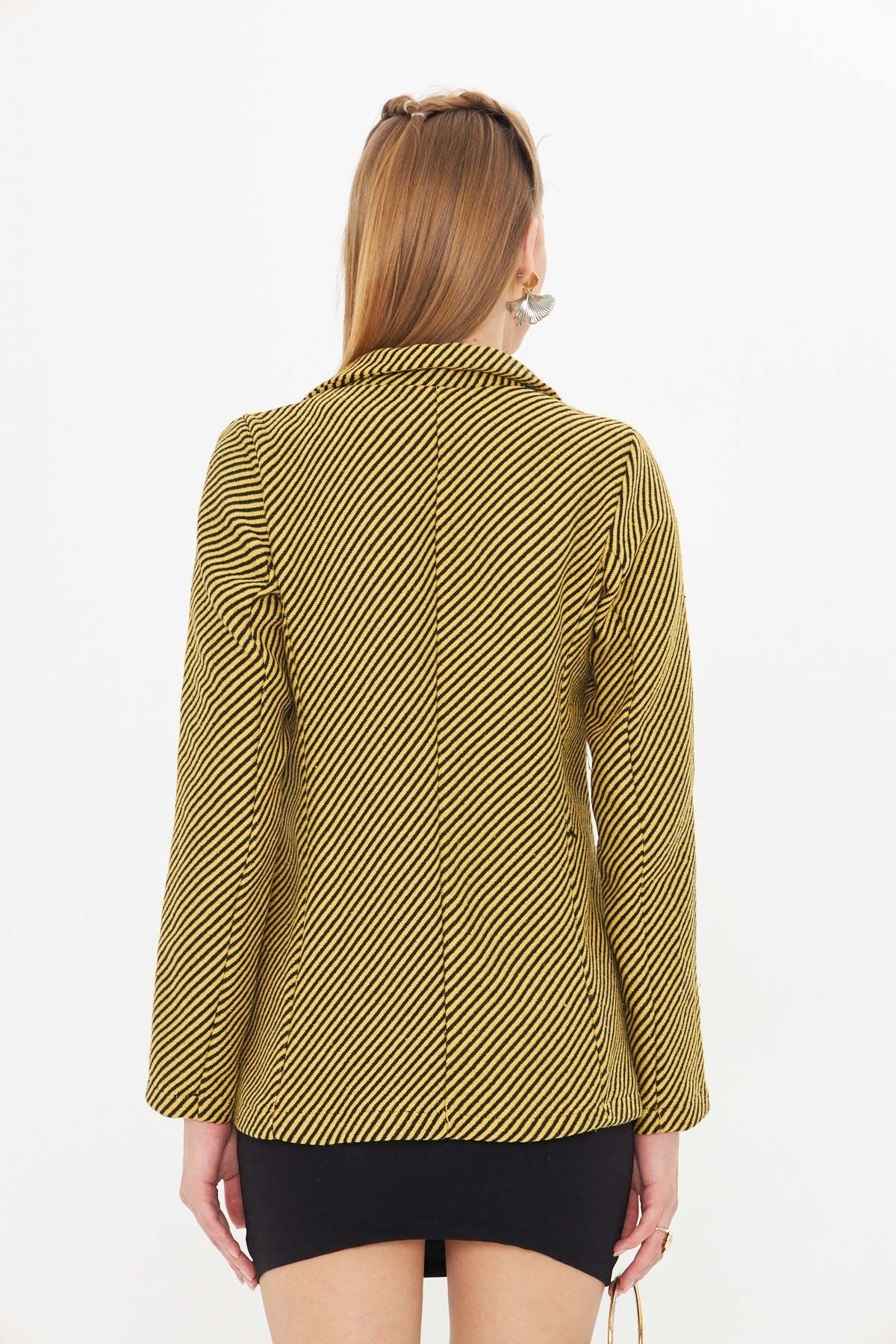 Woman Yellow Line Patterned Four button stamp jacket ARM-24K001037