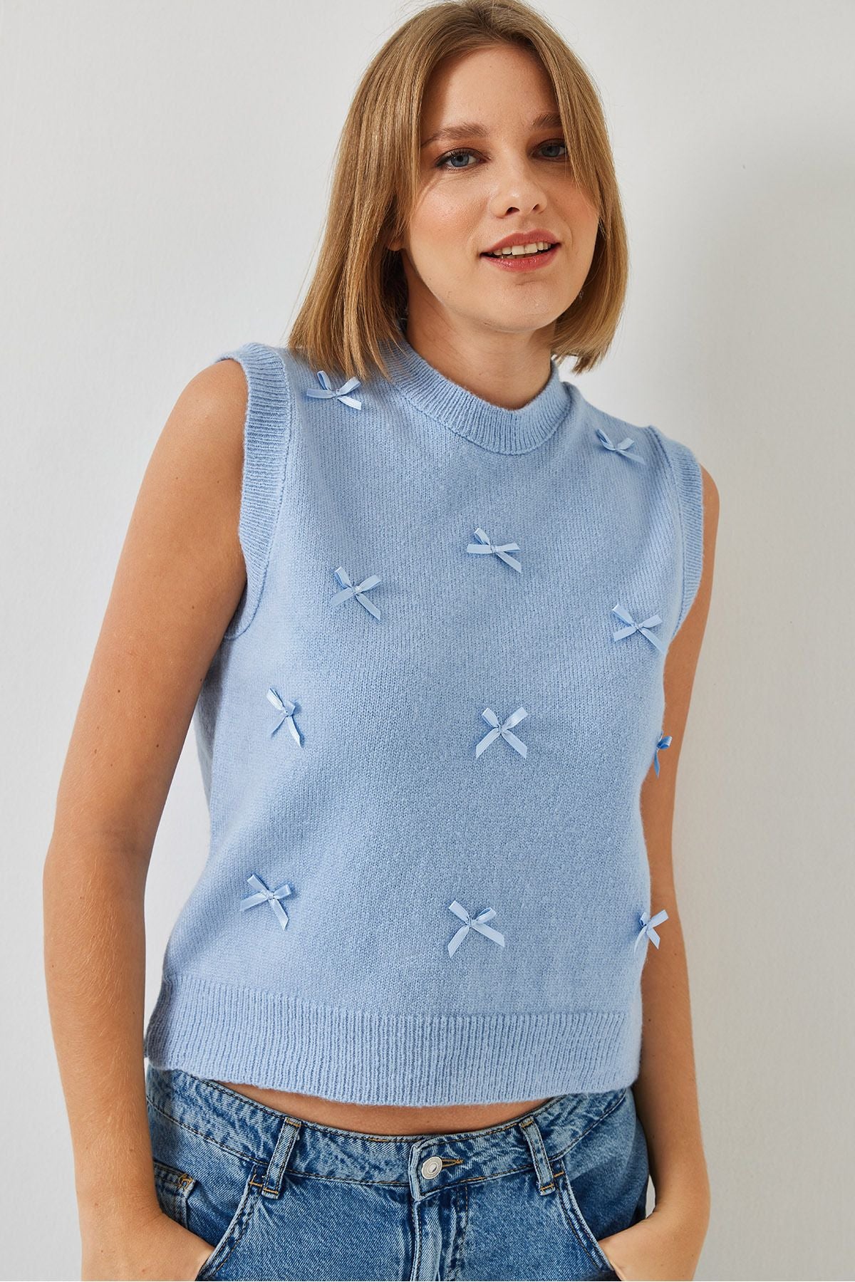 Women's Bow Suetor 20246910