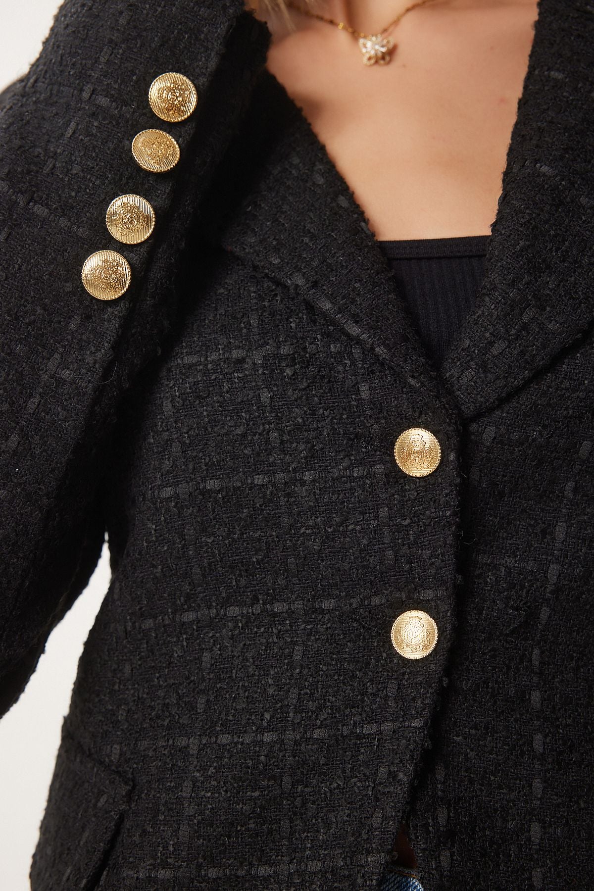 Female Black Dore Button Tüvit Woven Jacket WF00091