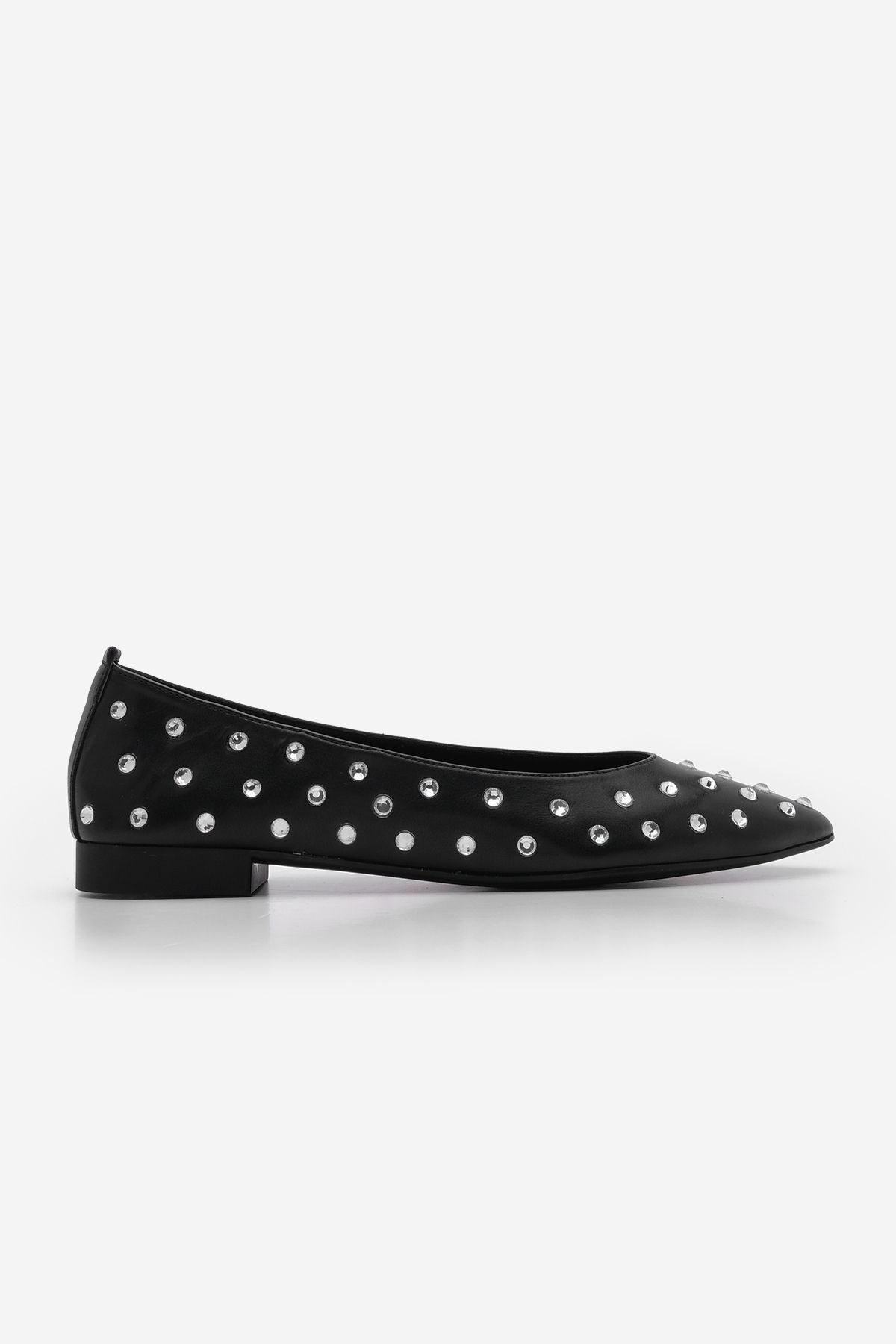 Woman Pointed Nose Stone Flat Shoes Exhibition Black