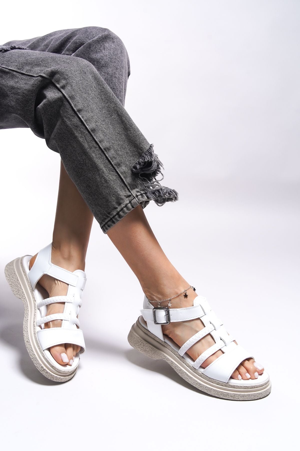 Kunzirn Woman Sandals 0012203 White Skin