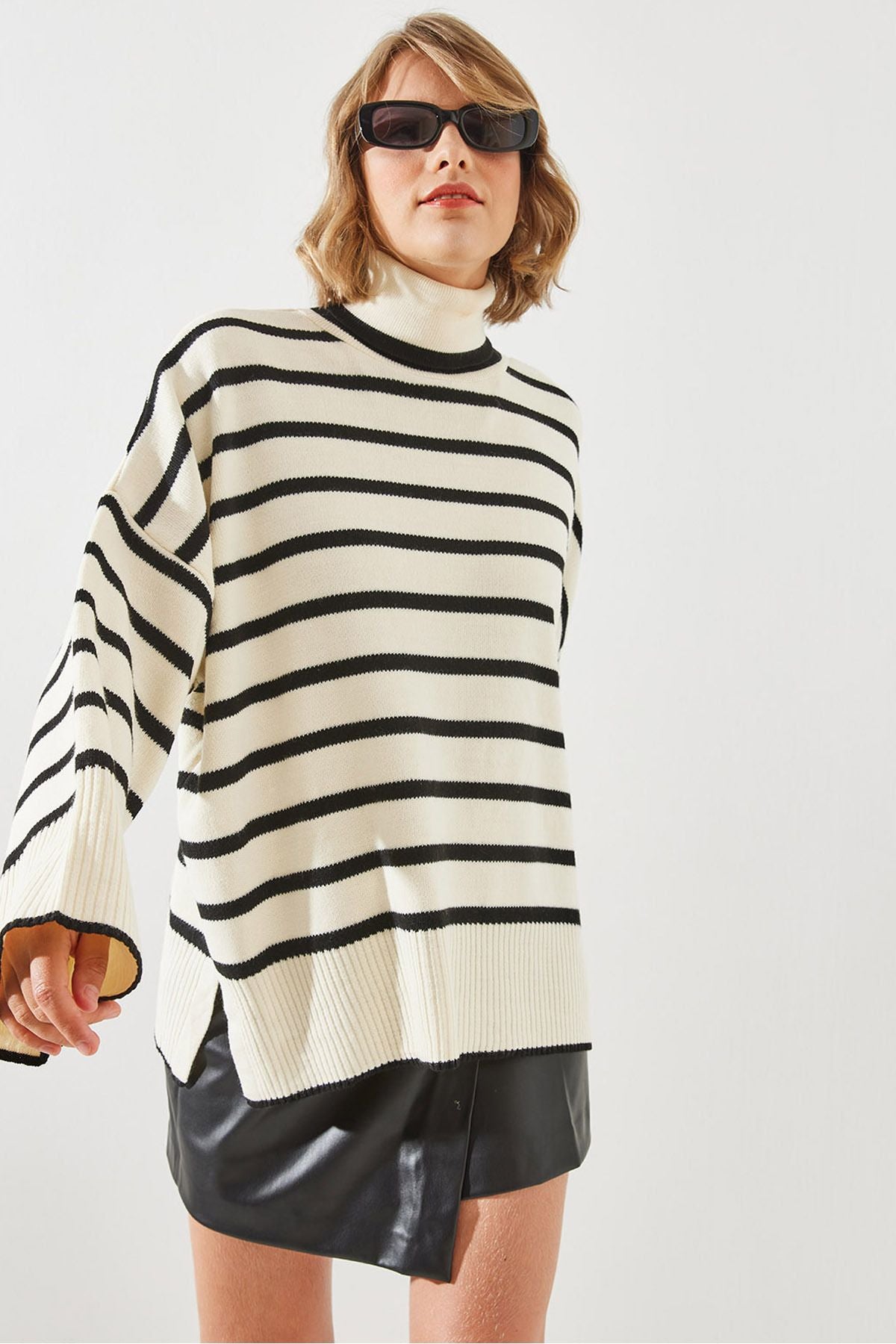 WOMEN'S striped turtleneck knitwear sweater 20221002