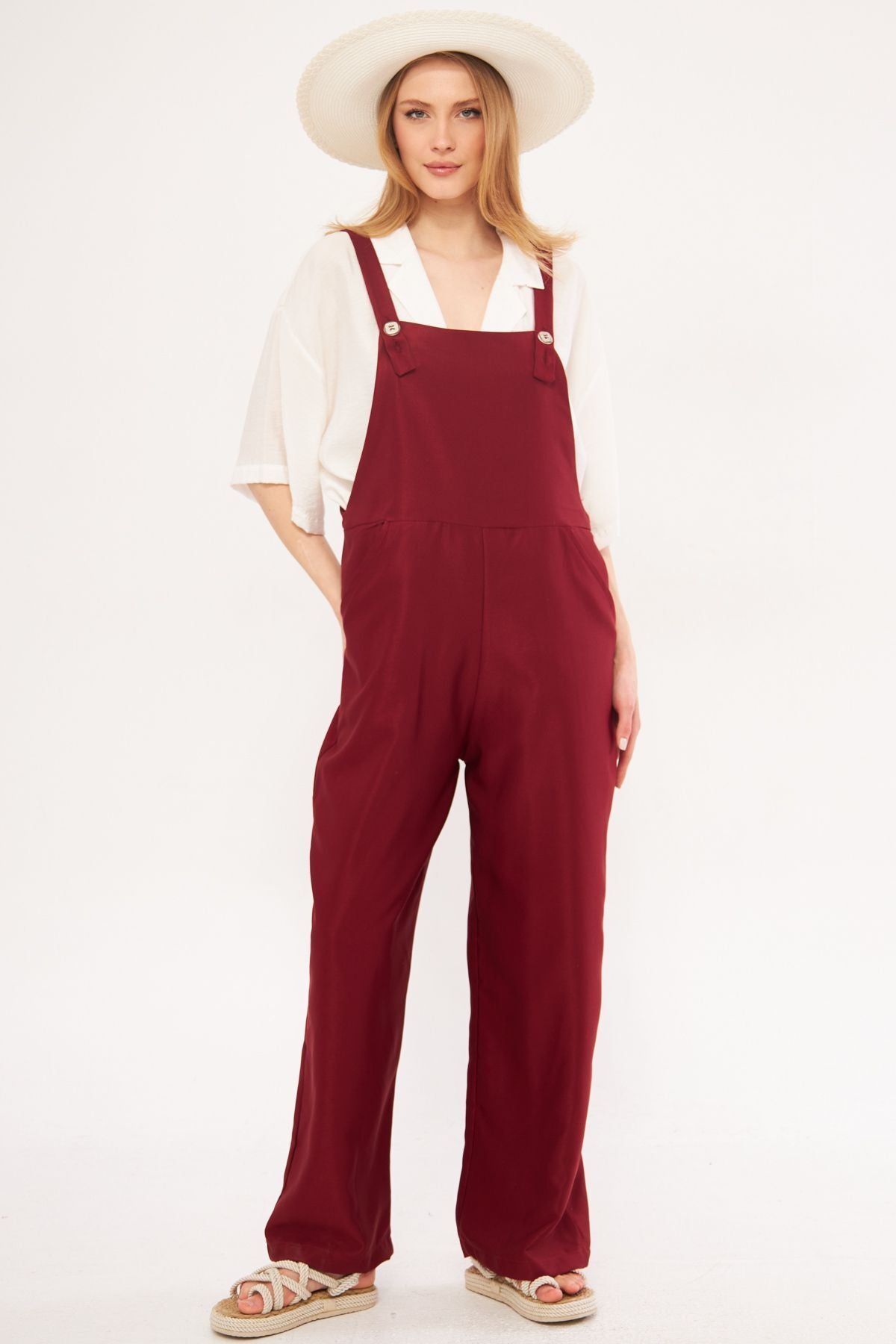 Women's Bordeaux Ikosi Jumpsuit with a large trouser gardener model ARM-24Y001043