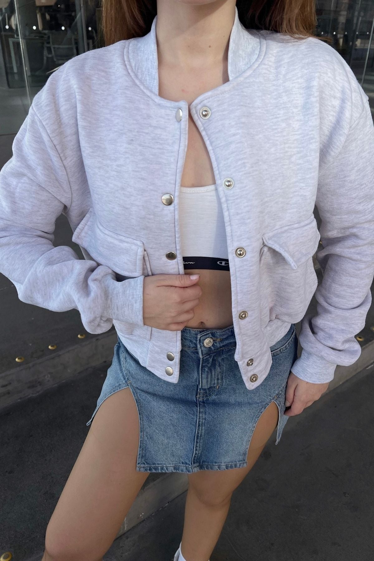 Woman Bomber Jacket with a Double Pocket with three yarns