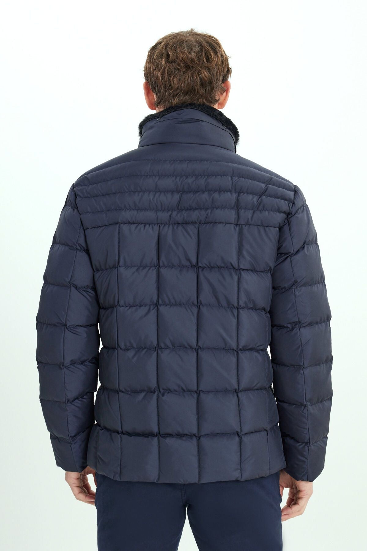 Men's navy blue hot fibers filling standard fit normal cut upright collar side pocket swelling coat