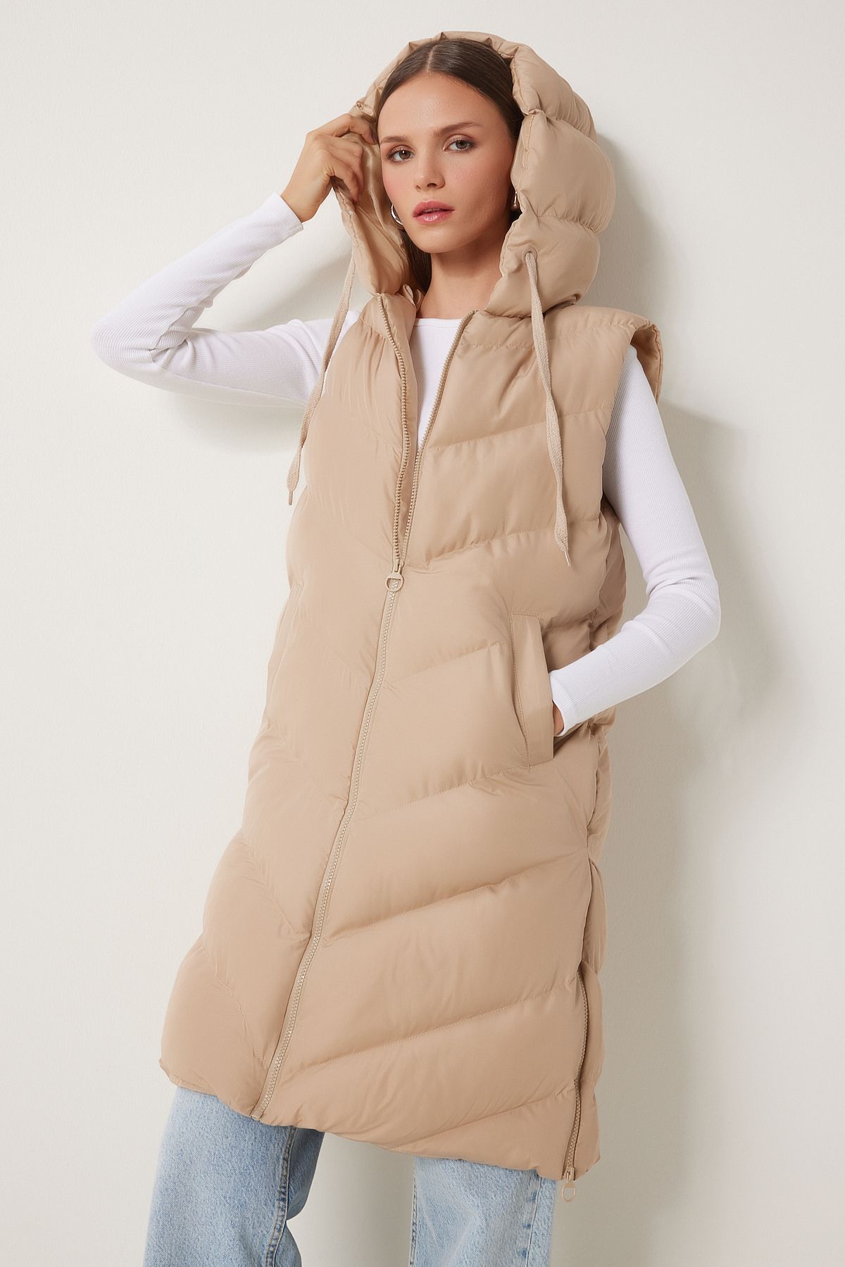 Women's cream hooded long swelling vest RV00031