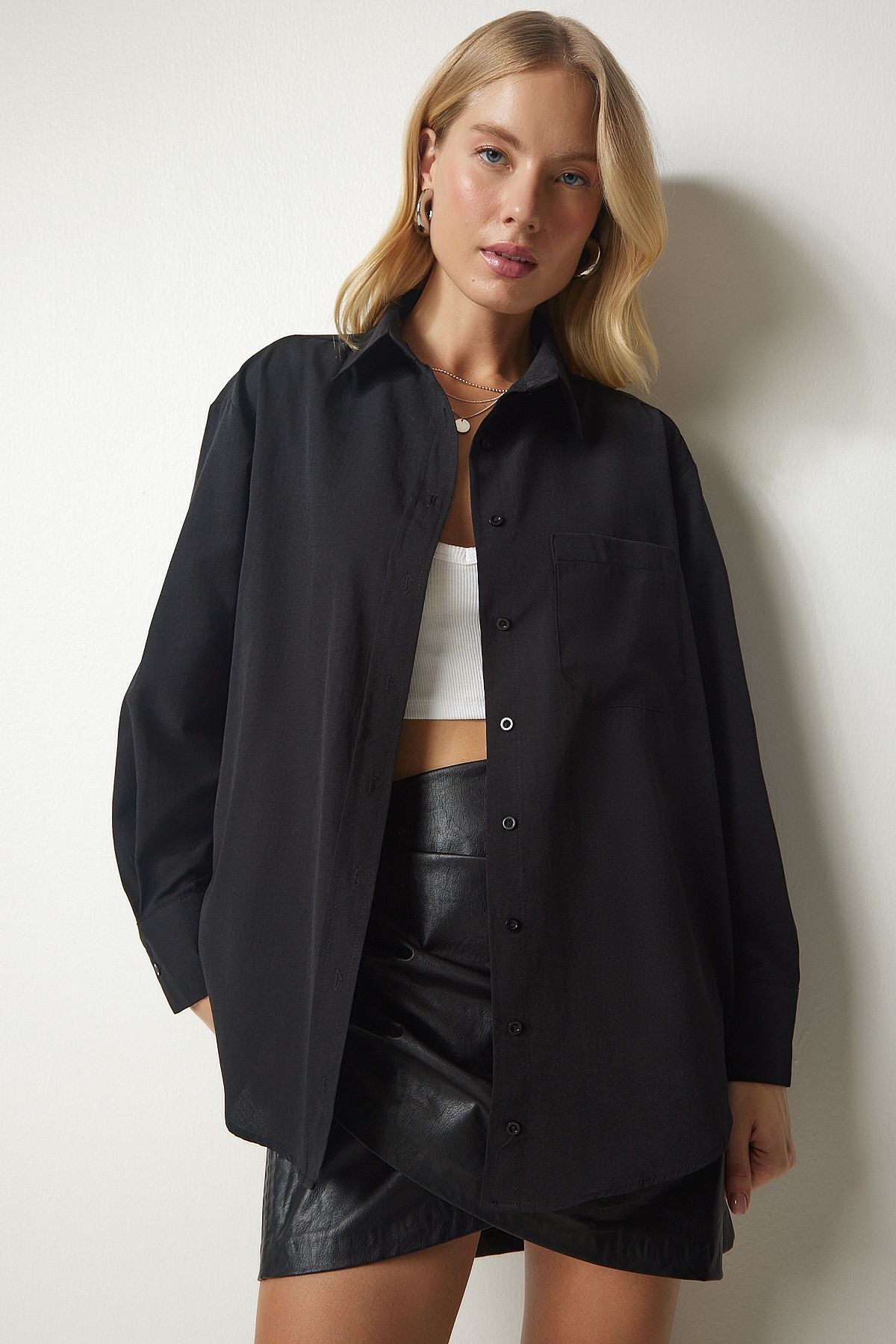 Female Black Single Pocket Boyfriend Poplin Shirt CY00014